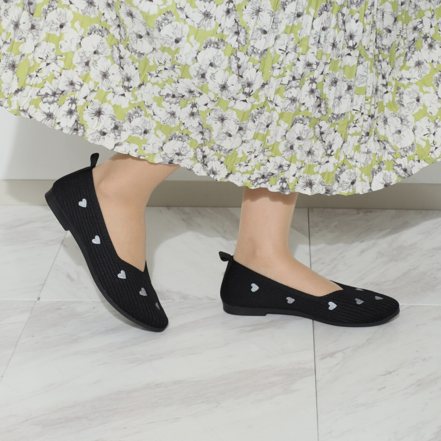 ブーケ ポインテッドトゥ ニットパンプス