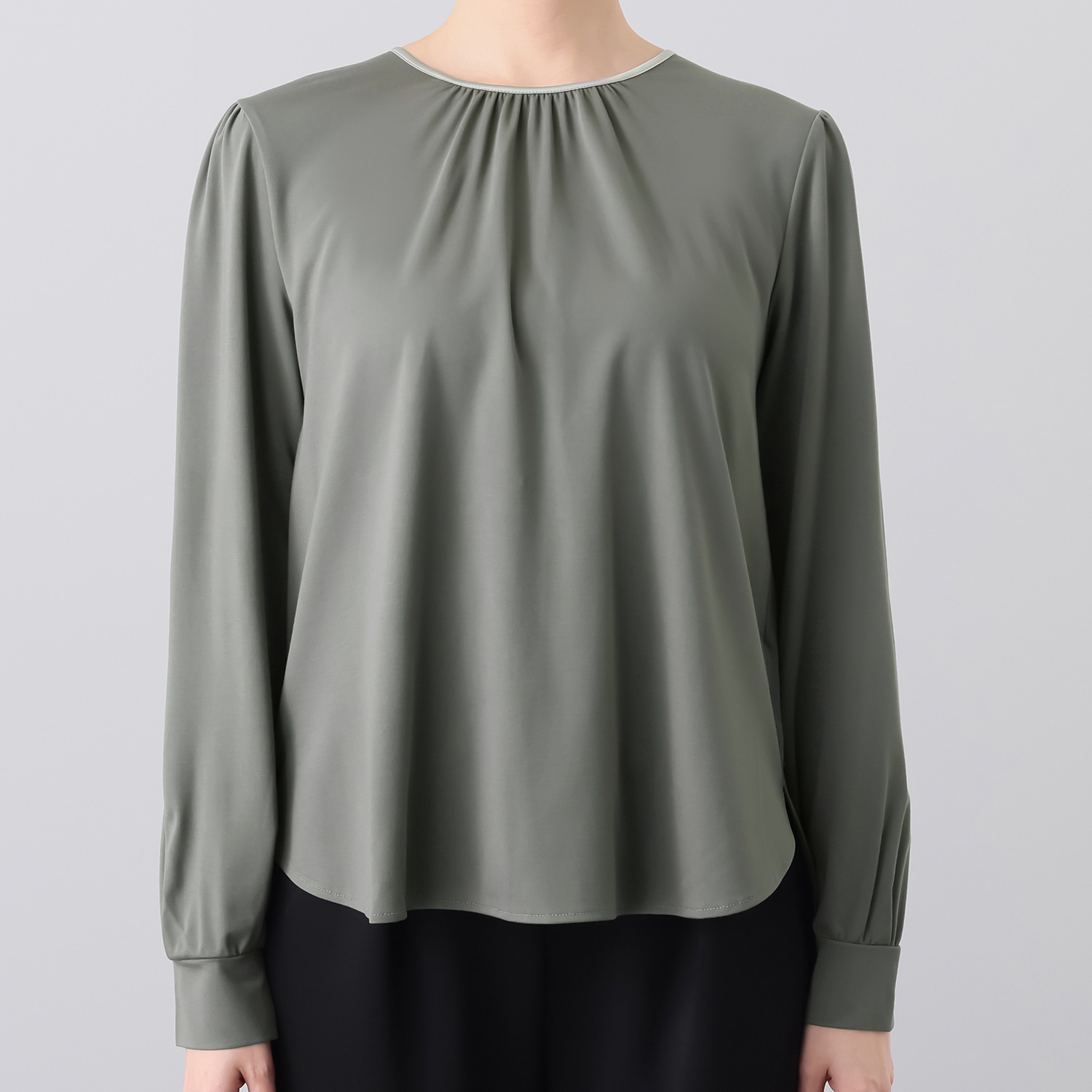 センスローブ ドレープカットソー サテンアクセント プルオーバー