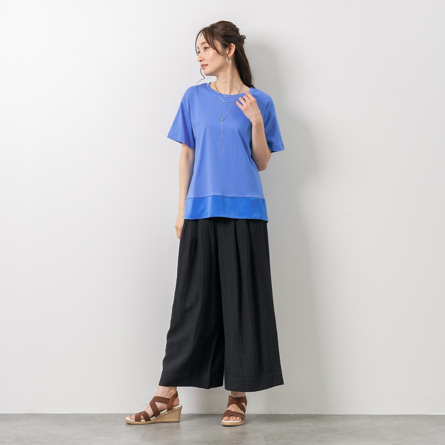 元町ゼラール コットン１００％ スムースジャージー サテンアクセント 半袖プルオーバー