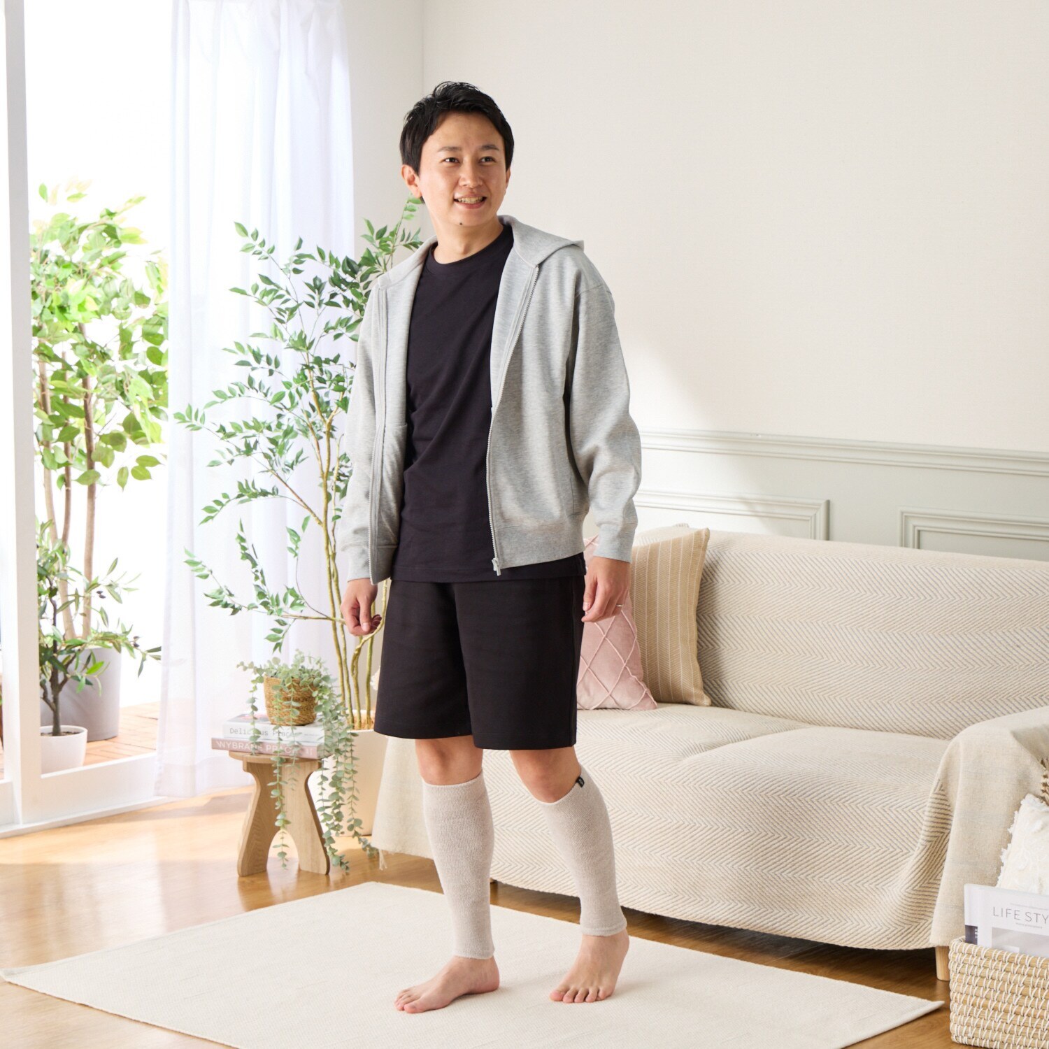 ミーテ シルク＆コットン使用 柔らかなフィット感で ふくらはぎを温める！ 素足ガードプレミアム 同色２足組
