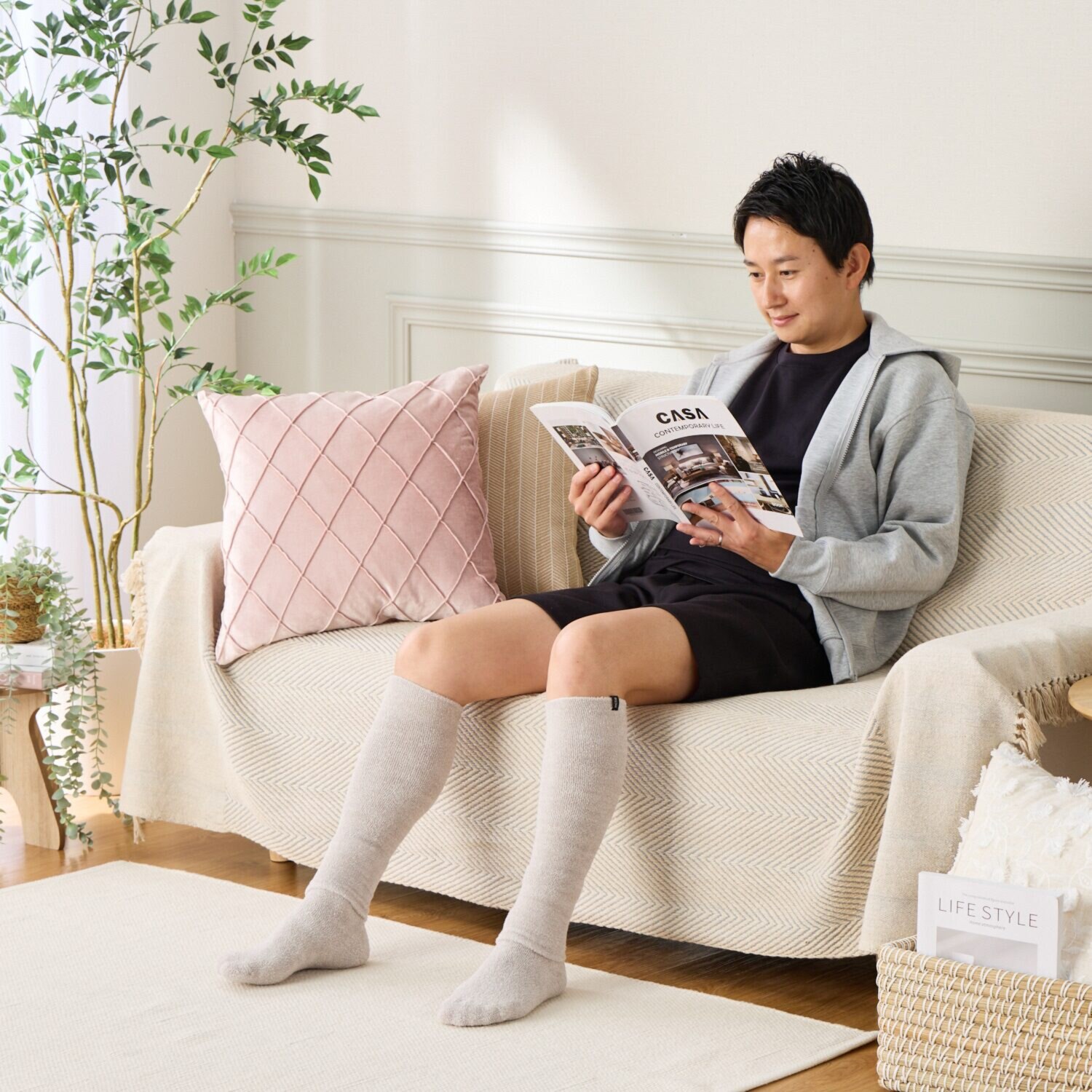 ミーテ シルク＆コットン使用 柔らかなフィット感で ふくらはぎを温める！ 素足ガードプレミアム 同色２足組