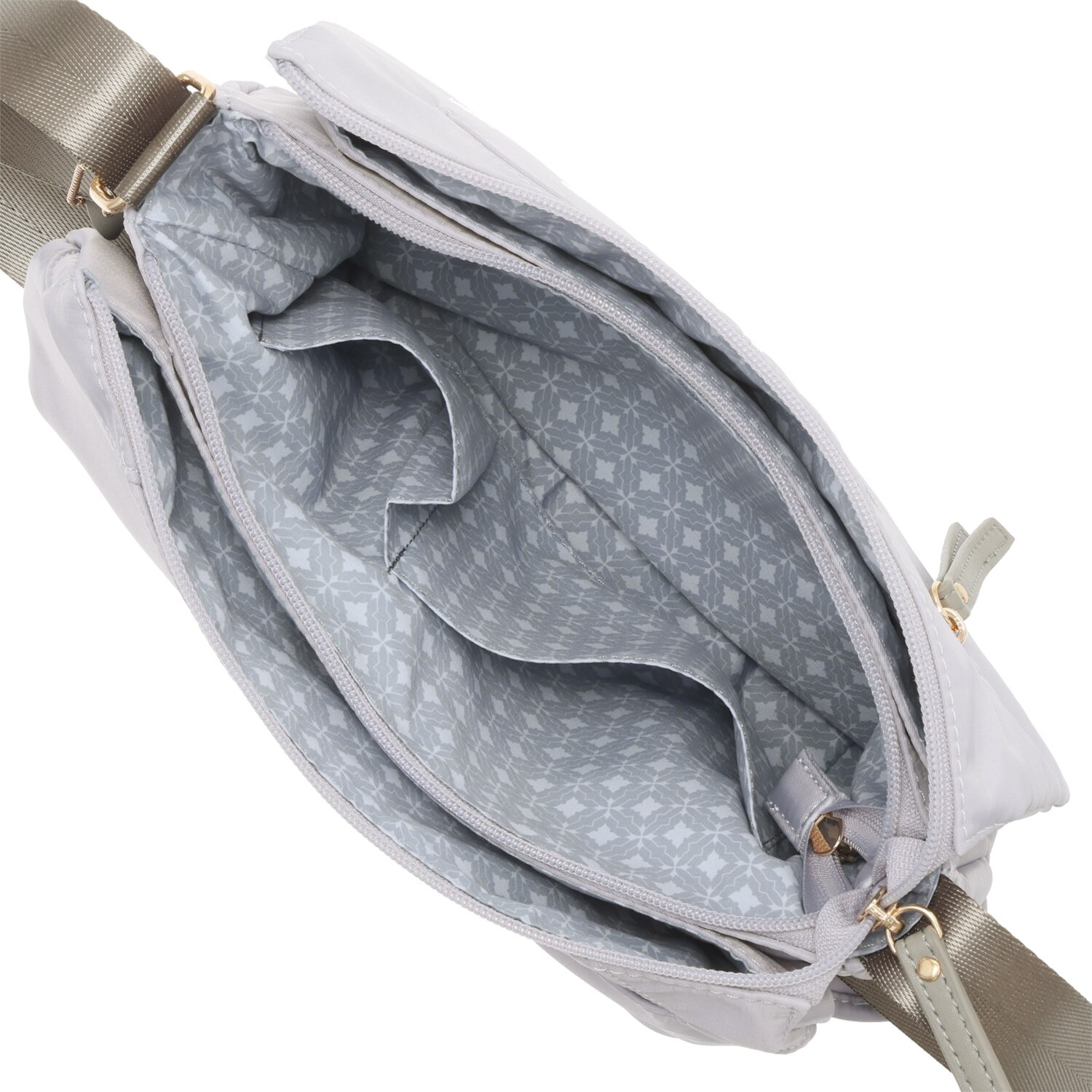 マドモワゼル　ザザ はっ水・防汚ナイロン スマートアクセス！ 軽量ショルダーバッグ