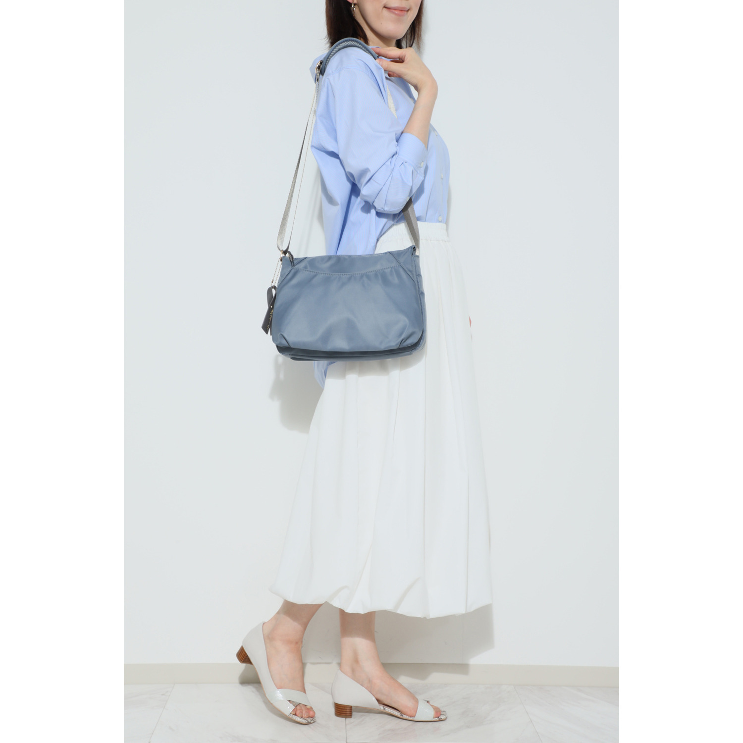 マドモワゼル　ザザ はっ水・防汚ナイロン スマートアクセス！ 軽量ショルダーバッグ