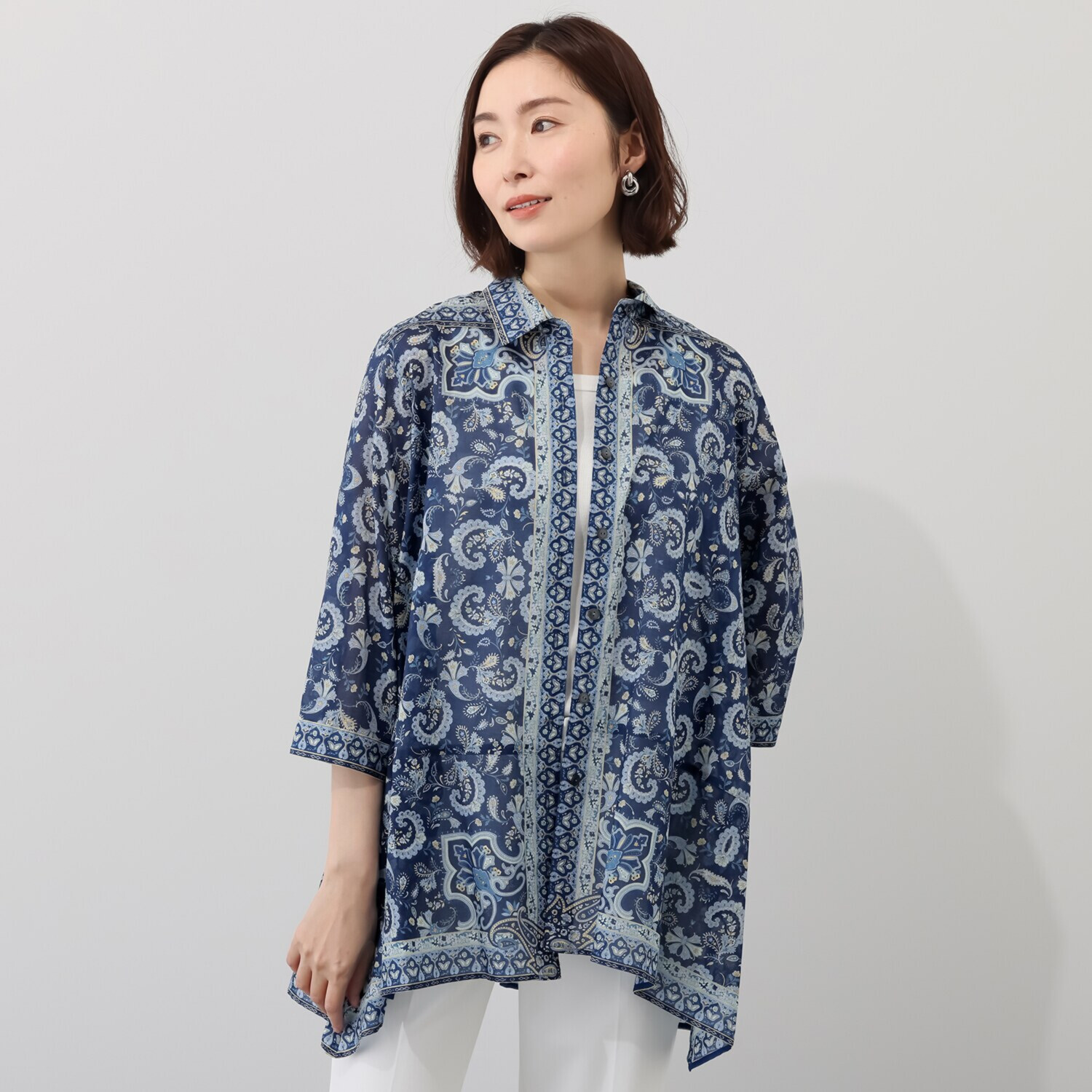 シルクロードクラブ フラワーフェザー柄 イレギュラーヘム 七分袖チュニック