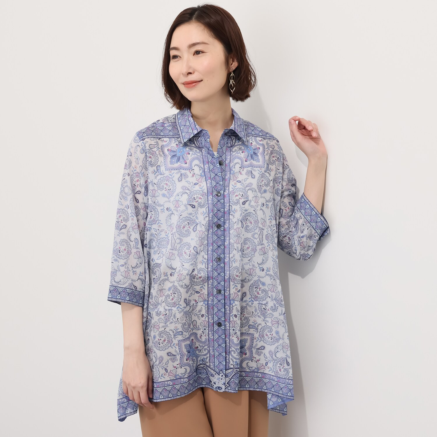 シルクロードクラブ フラワーフェザー柄 イレギュラーヘム 七分袖チュニック