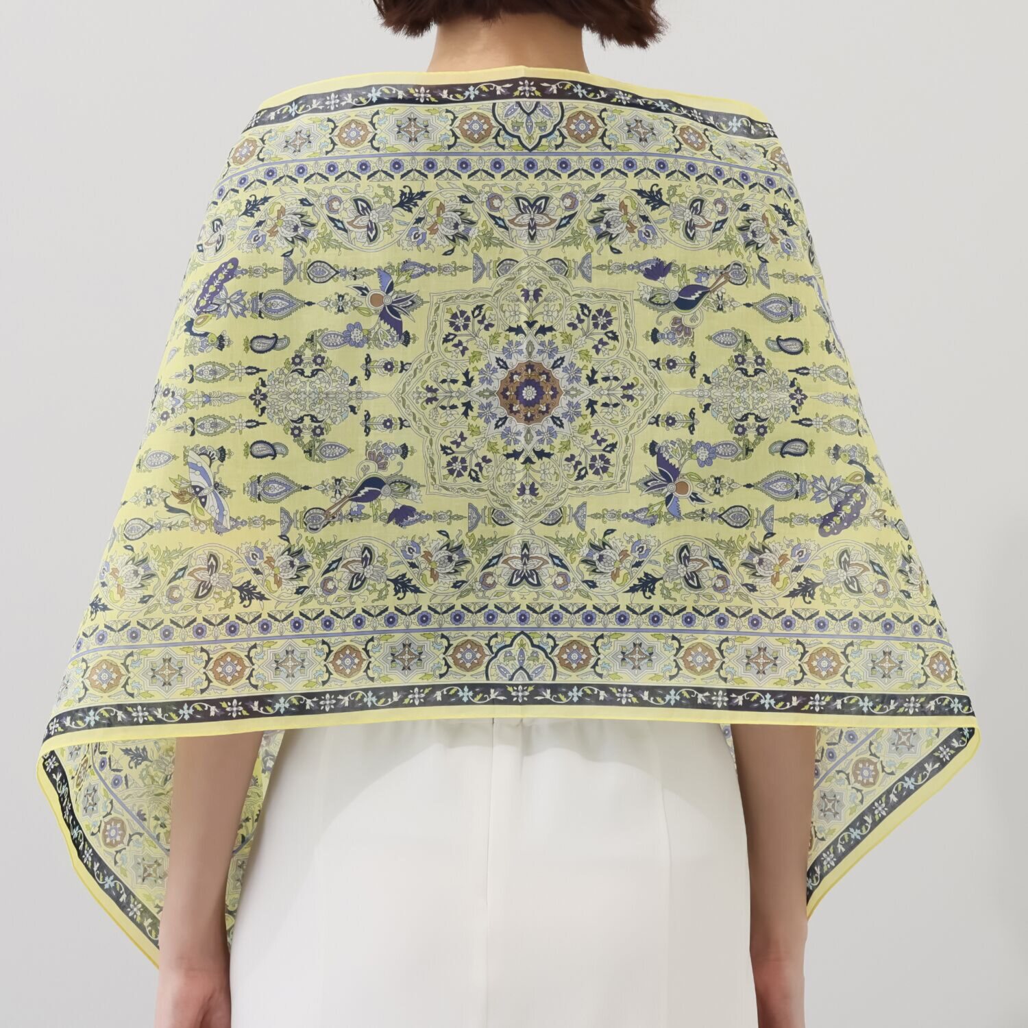 シルクロードクラブ カトマンドゥ柄 ロングスカーフ