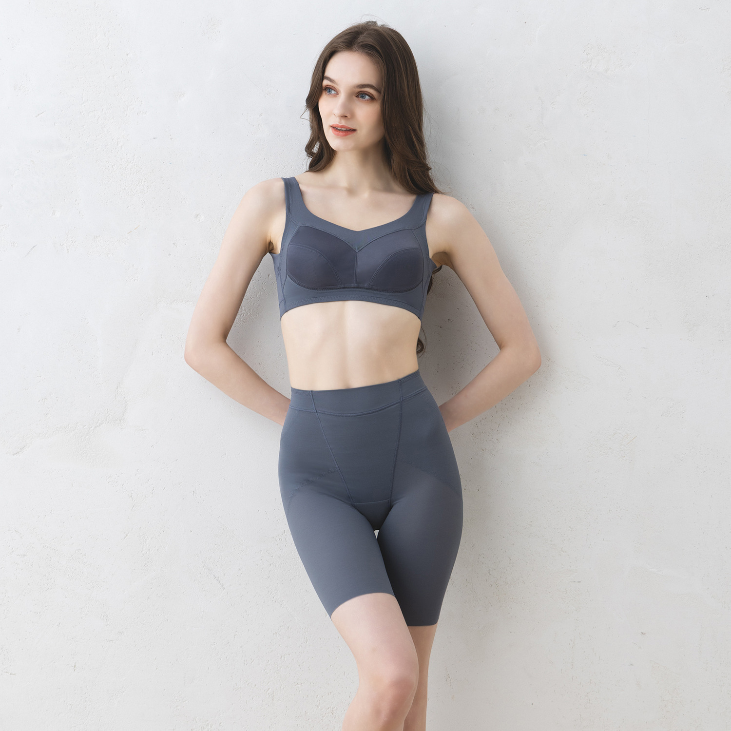 美人工房 ３６０度よくのびる！！ 接触冷感・抗菌防臭・速乾 ブラジャー