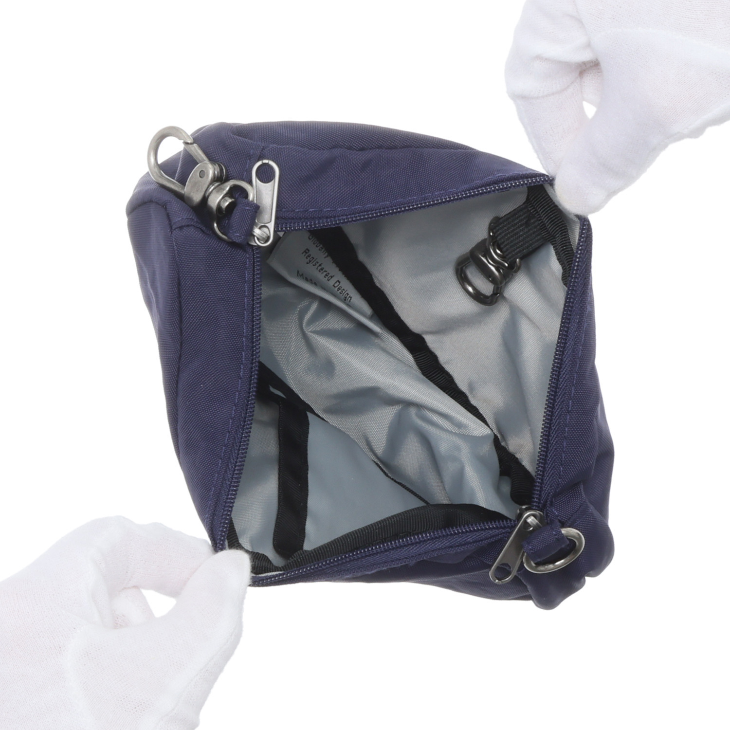 ヘルシーバックバッグ ポーチ付　はっ水 テクスチャードナイロン ボディーバッグ