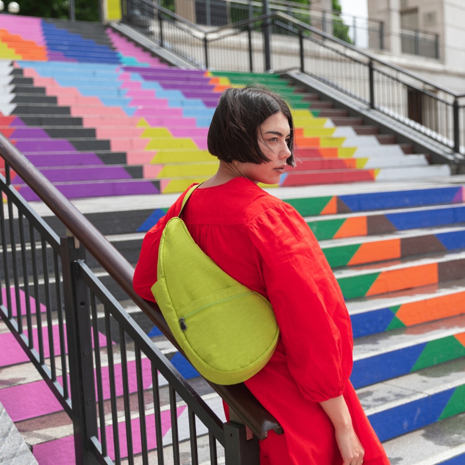 ヘルシーバックバッグ ポーチ付　はっ水 テクスチャードナイロン ボディーバッグ