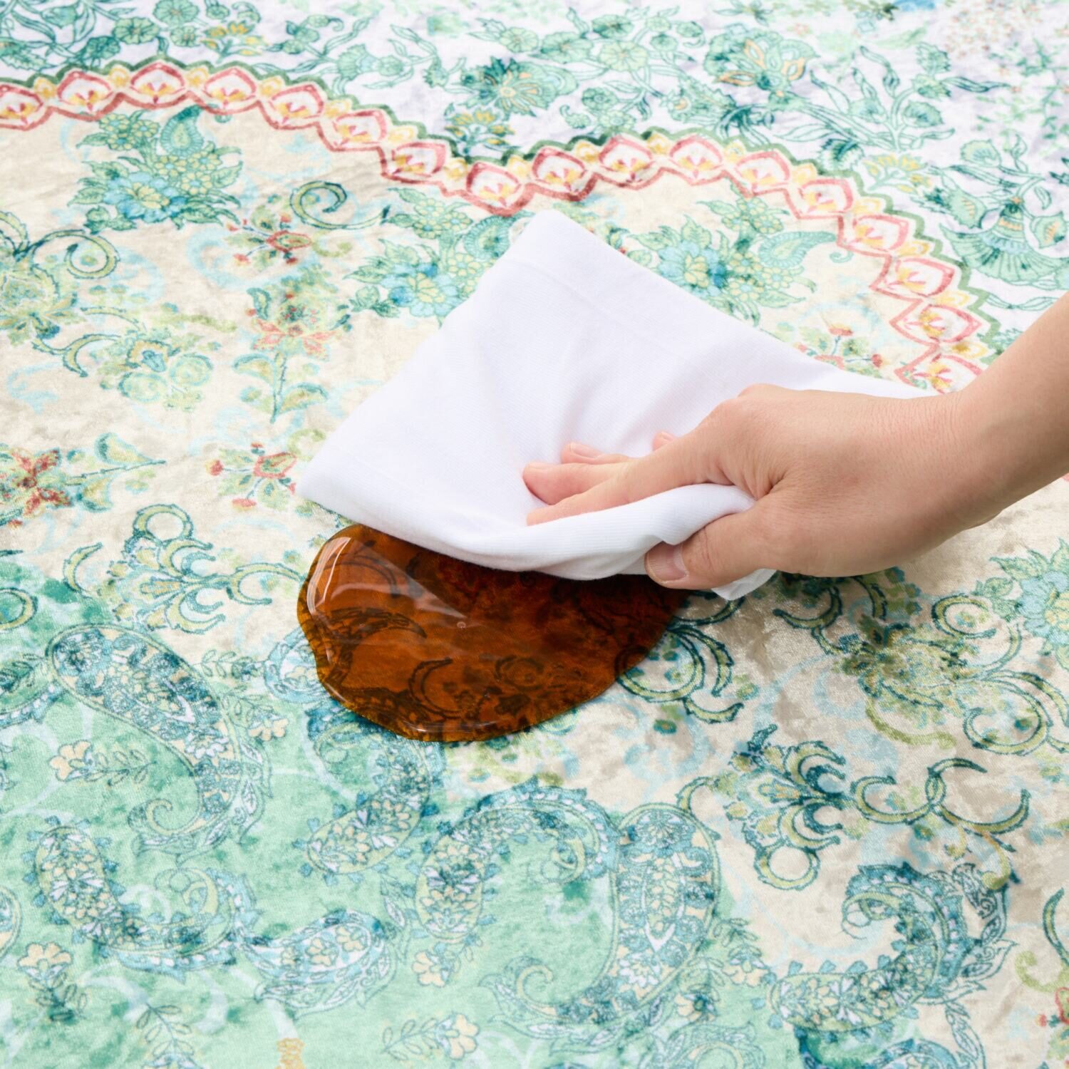 洗えて畳める はっ水加工 ペルシャンデザイン シルクタッチカーペット＜２３０×３２０ｃｍ＞