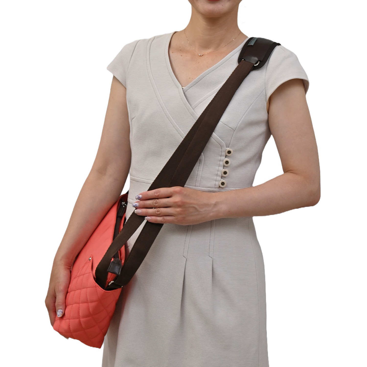 毎日のお出かけやお散歩 旅行のサブバッグとしても うれしいサイズ感 コアルーバッグ “ハナロミニ”