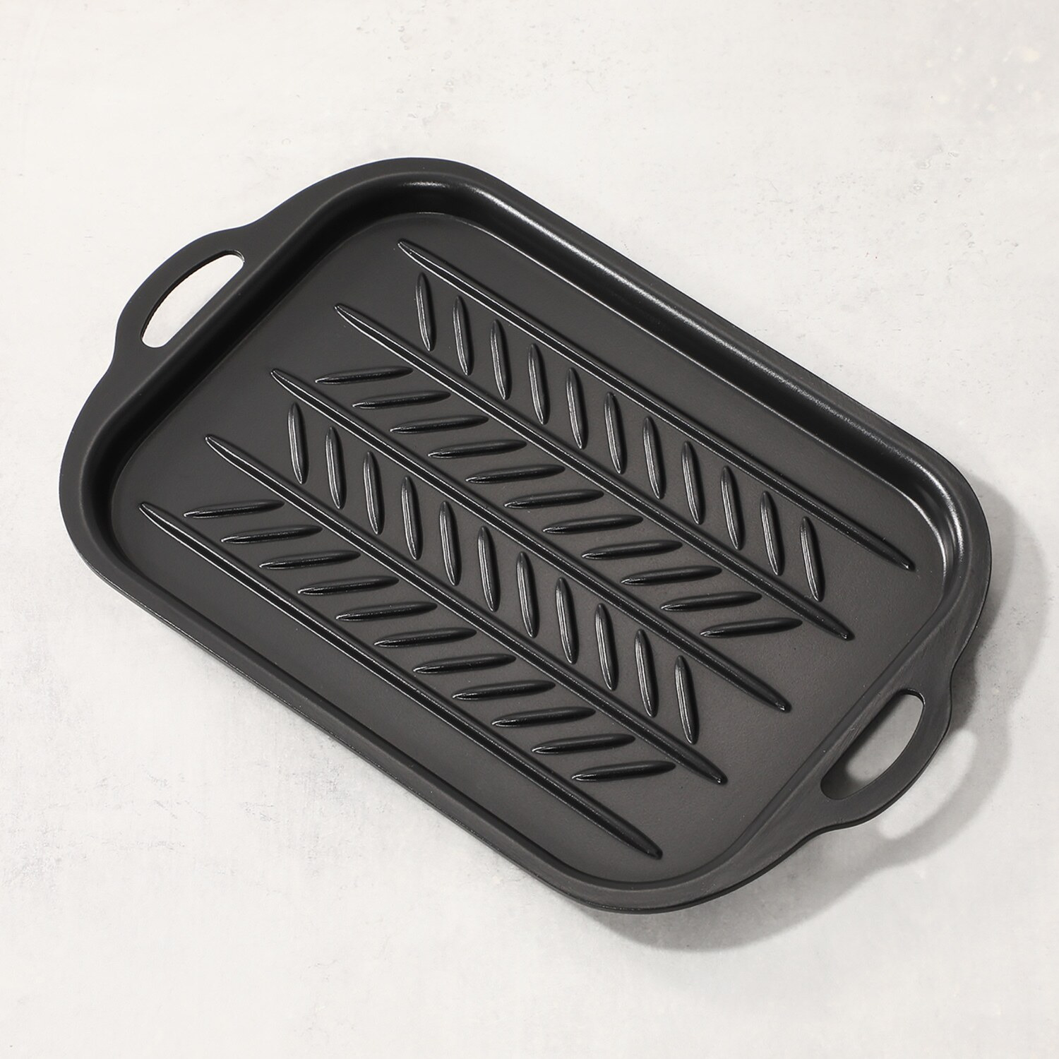 毎日の調理を より効率的に、より楽しく １枚で多用途に活躍する グリルにも使える 解凍＆グリルプレート ２枚セット