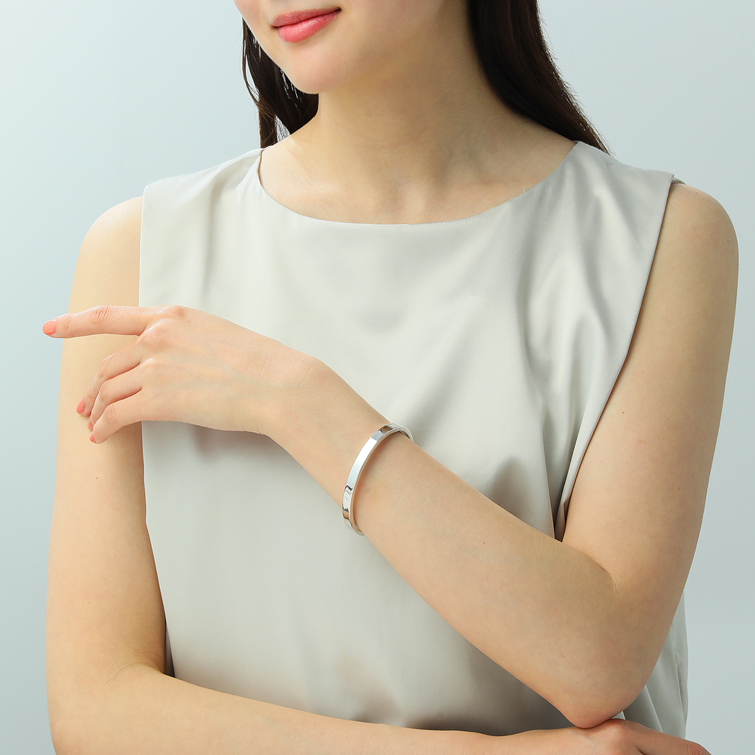 エクセラ イタリアン・シルバー ２層コーティング 鏡面仕上げ バングル