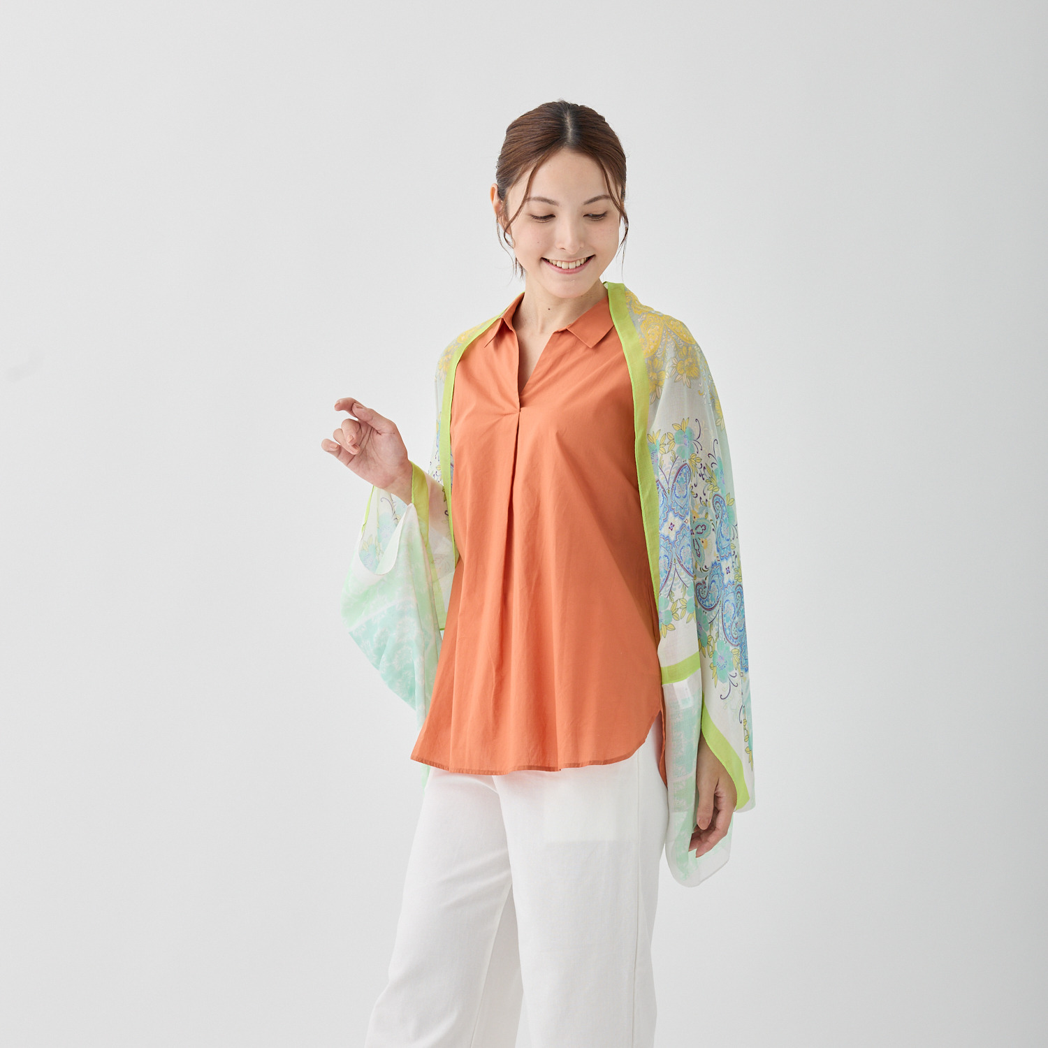 ルナルーチェ シルク混 ２ウェイボレロストール