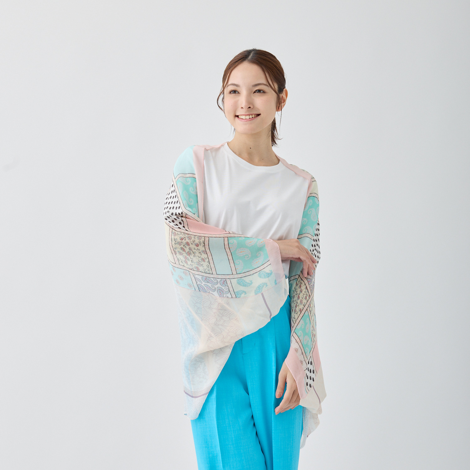 ルナルーチェ シルク混 ２ウェイボレロストール