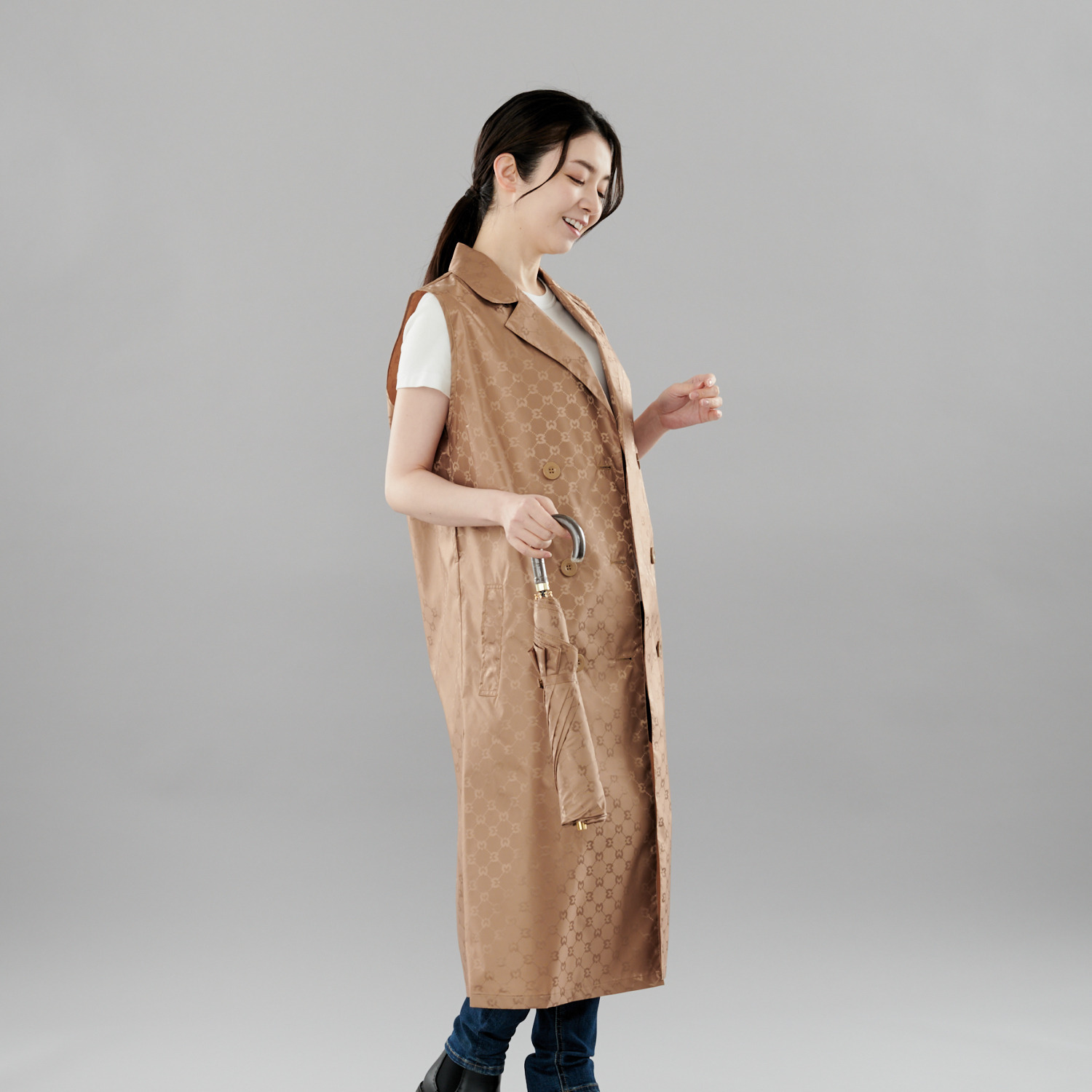 ミラ・ショーン ロゴジャガード テーラード レインジレ