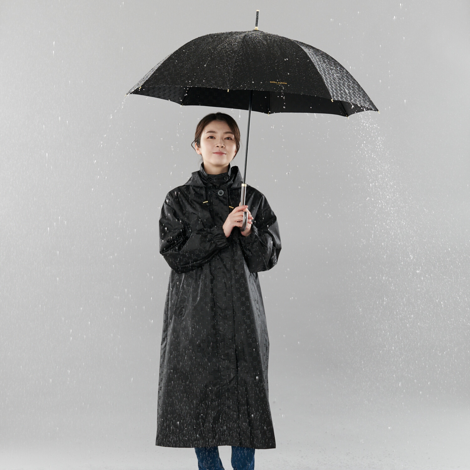 ミラ・ショーン ロゴジャガード 耐風傘