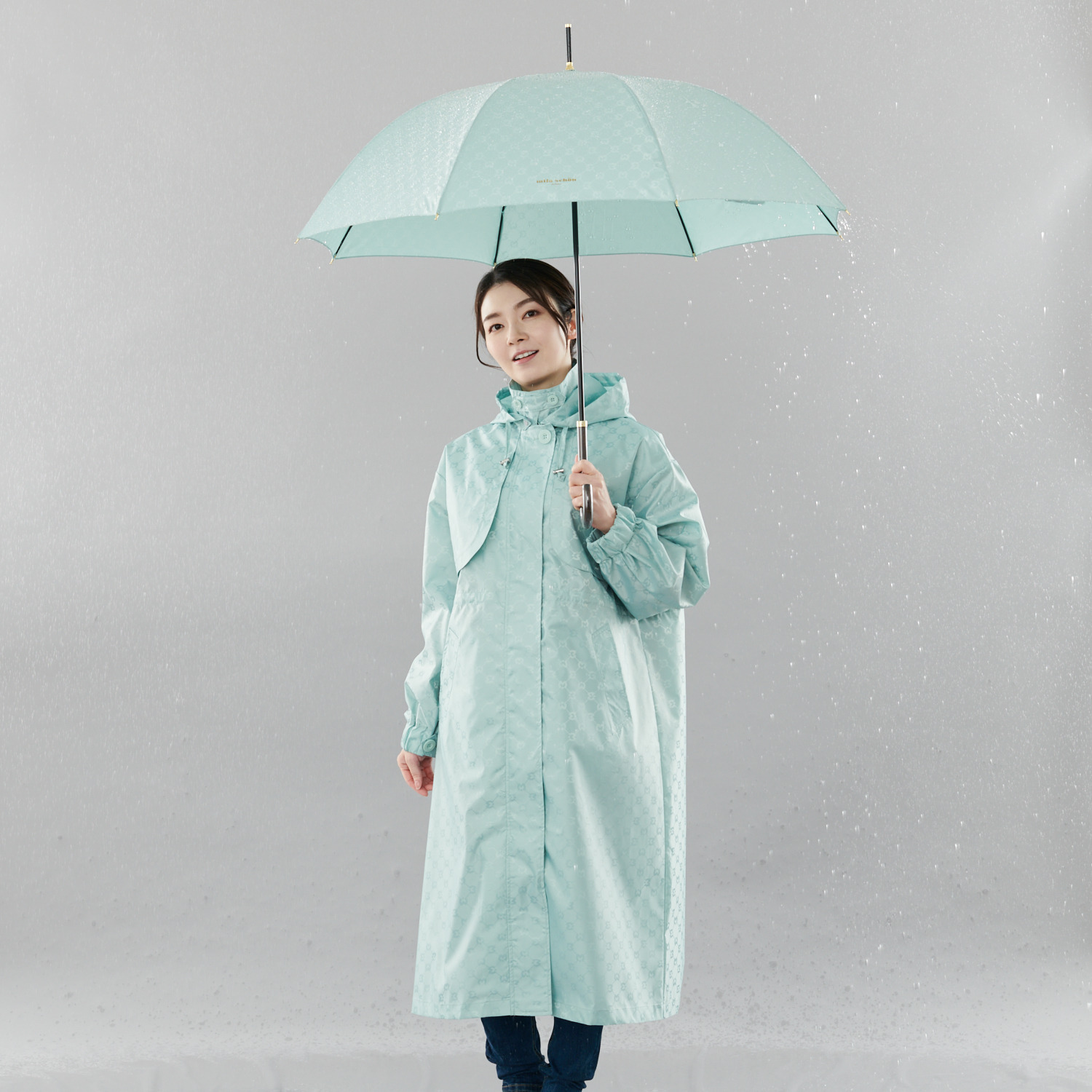 ミラ・ショーン ロゴジャガード 耐風傘