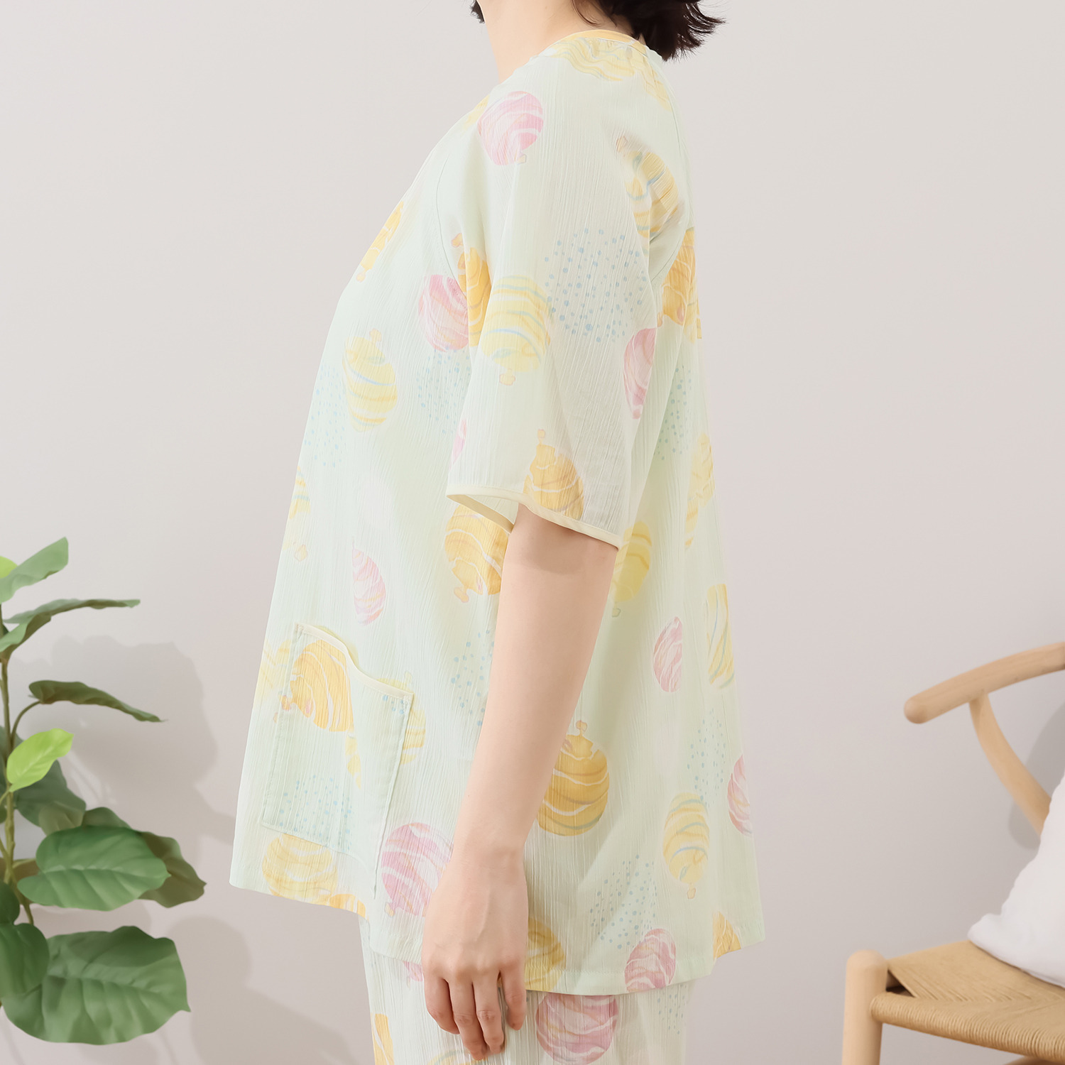 ナルエー 綿１００％楊柳 ヨーヨー柄 パジャマ