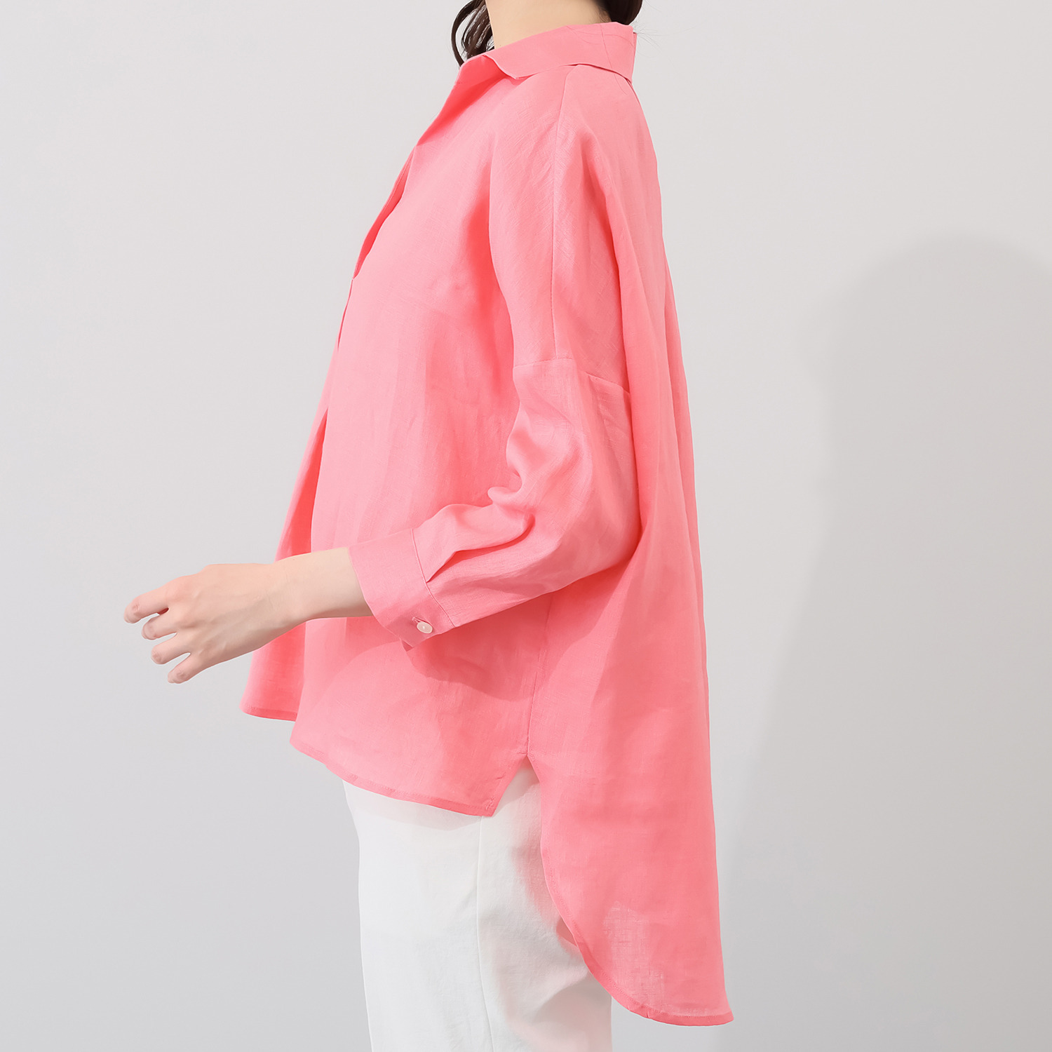 メリオン ヨーロピアンフラックスＲ フレンチリネン１００％ スキッパーネック ブラウス