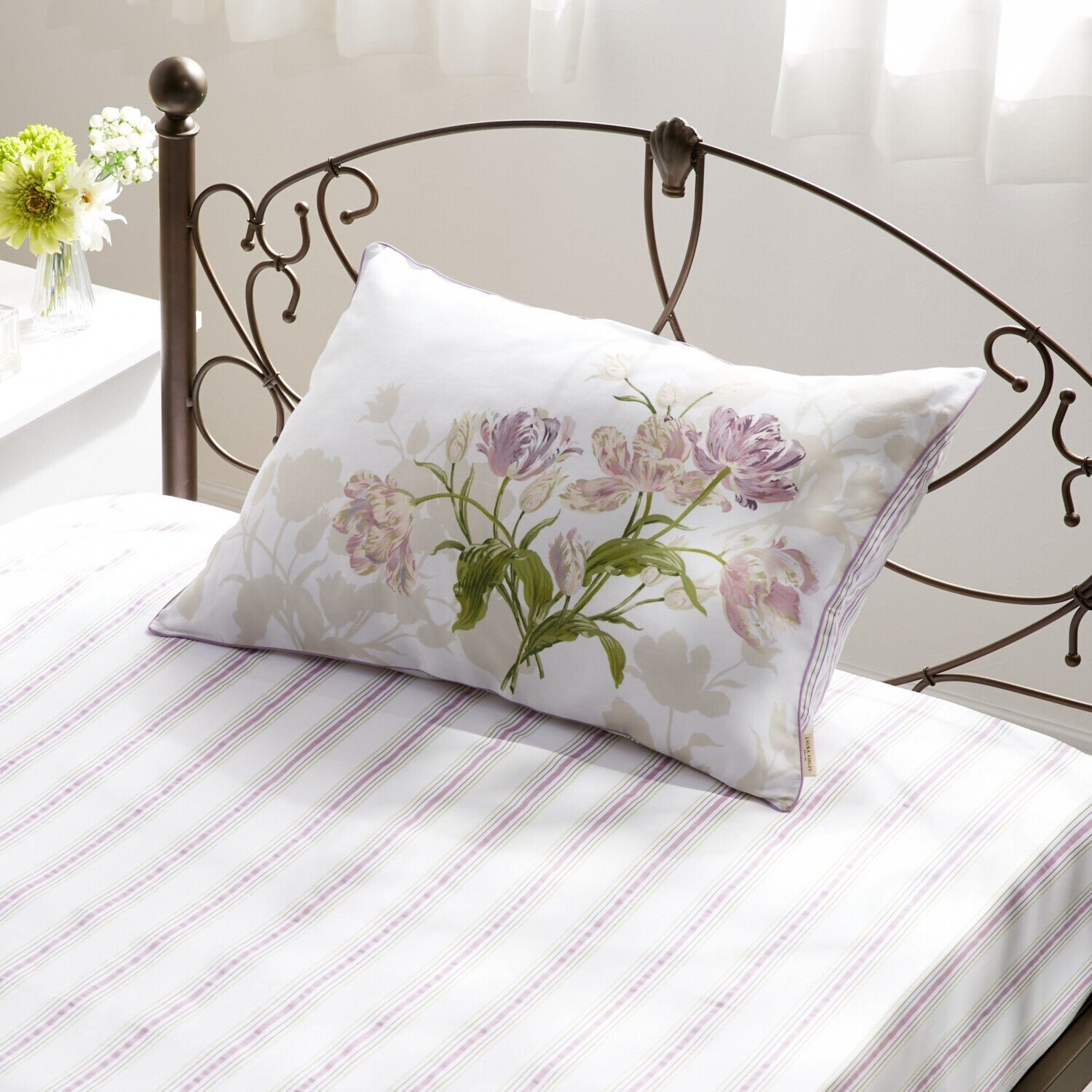 ローラアシュレイ ゴスフォード コットン１００％サテン ピローケース