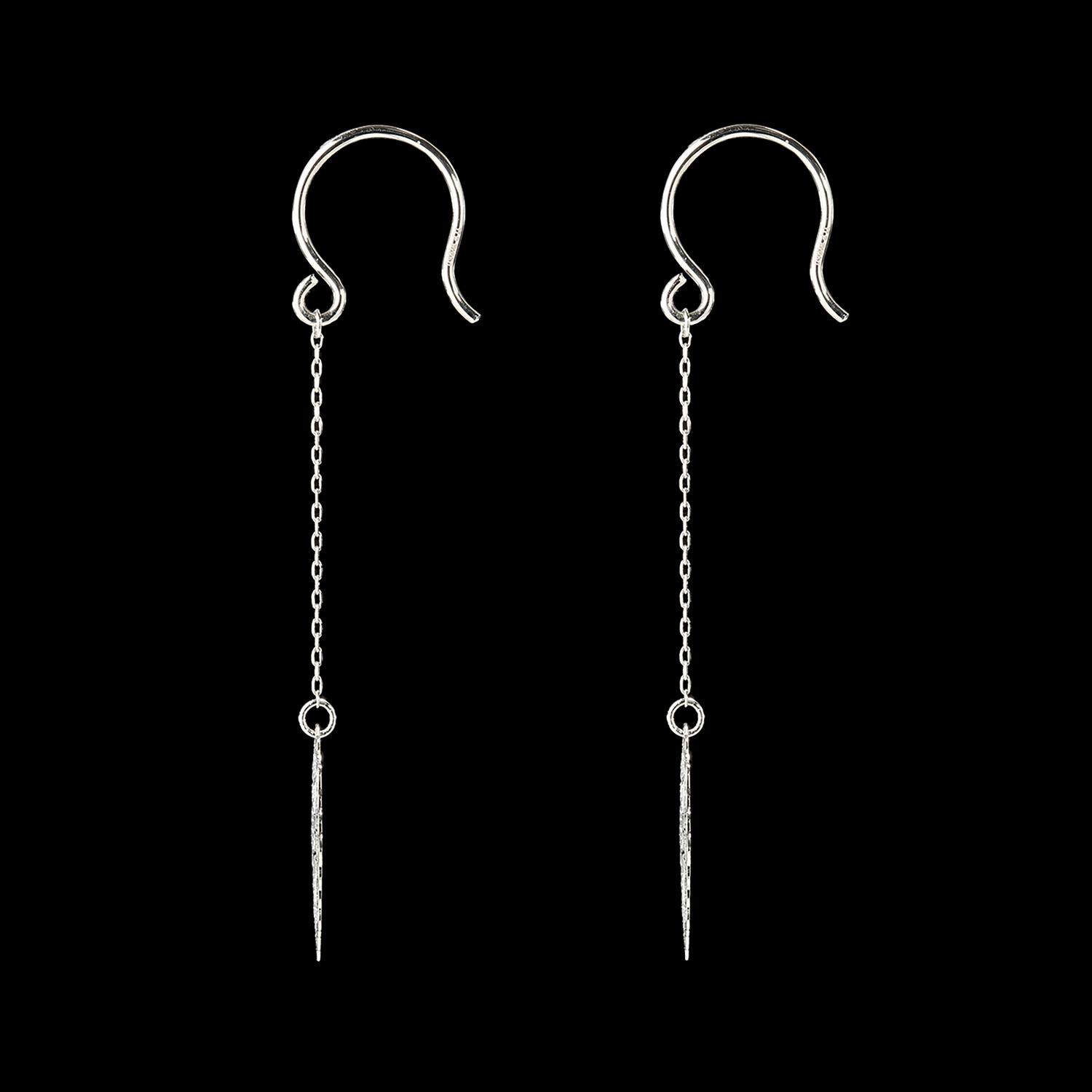 オーサムジュエリー プラチナ９５０ アラベスクデザイン ボタニカル 透かしロングピアス