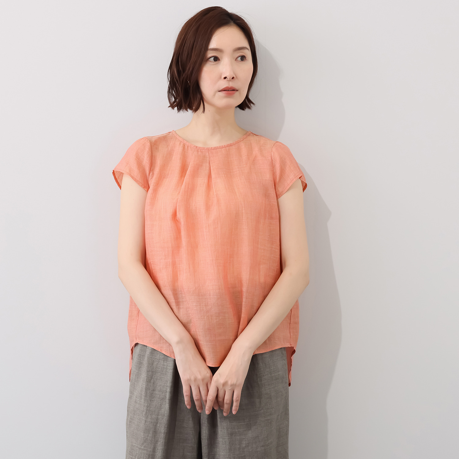 レア　ジェム プレミアムラミーの 極上の涼しさ感じる ランダムタック プルオーバーブラウス