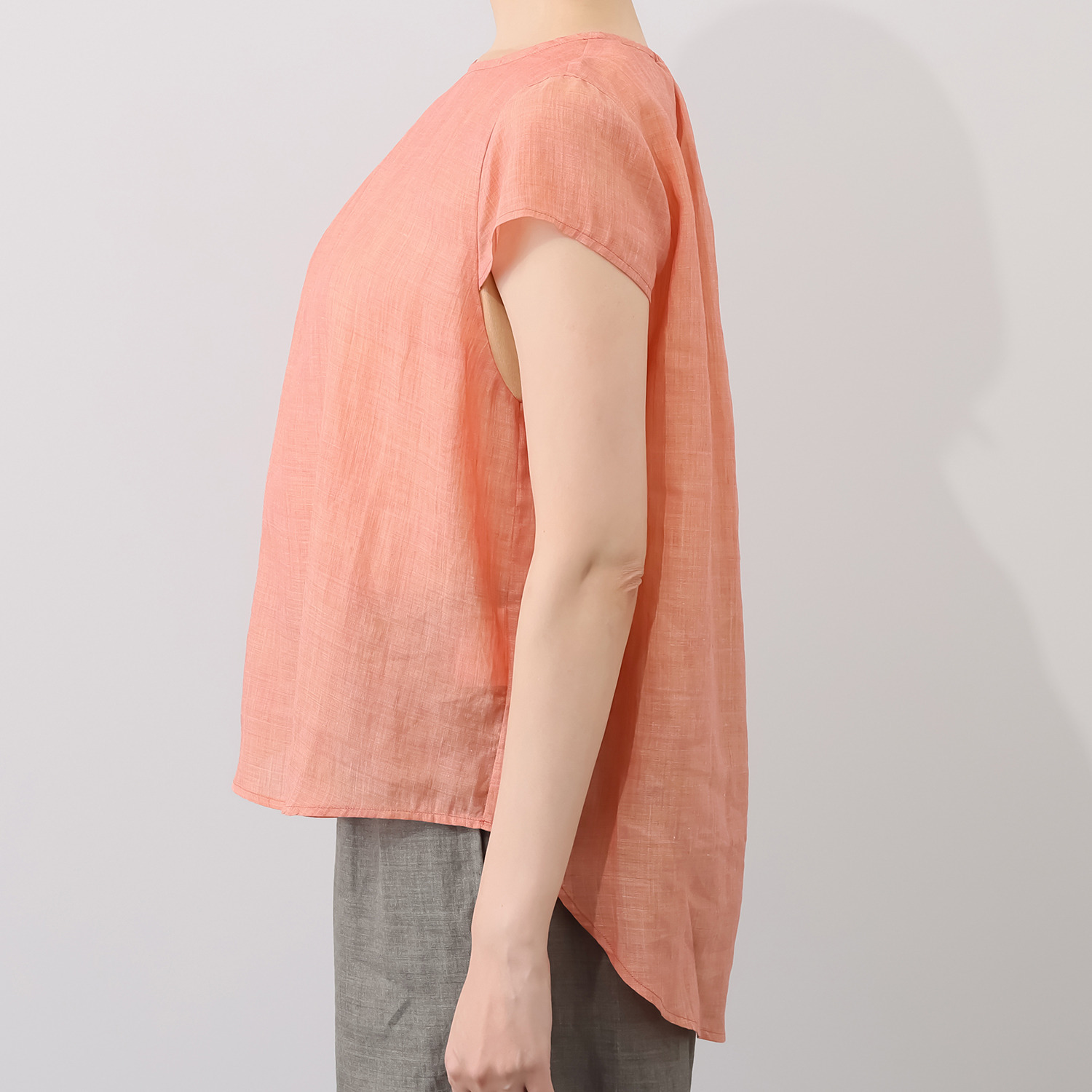 レア　ジェム プレミアムラミーの 極上の涼しさ感じる ランダムタック プルオーバーブラウス