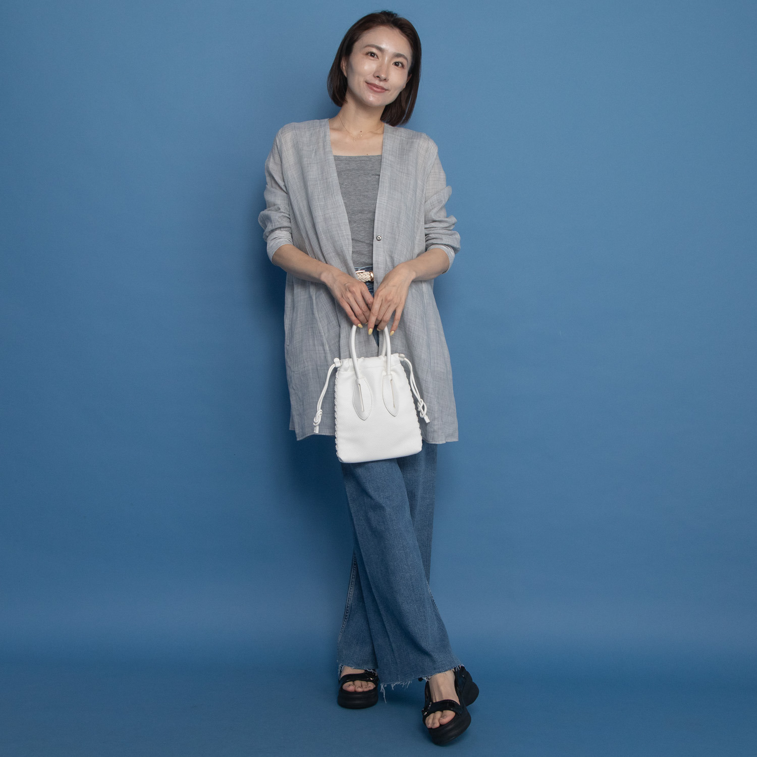 レア　ジェム プレミアムラミーの 極上の涼しさを纏う カーデジャケット