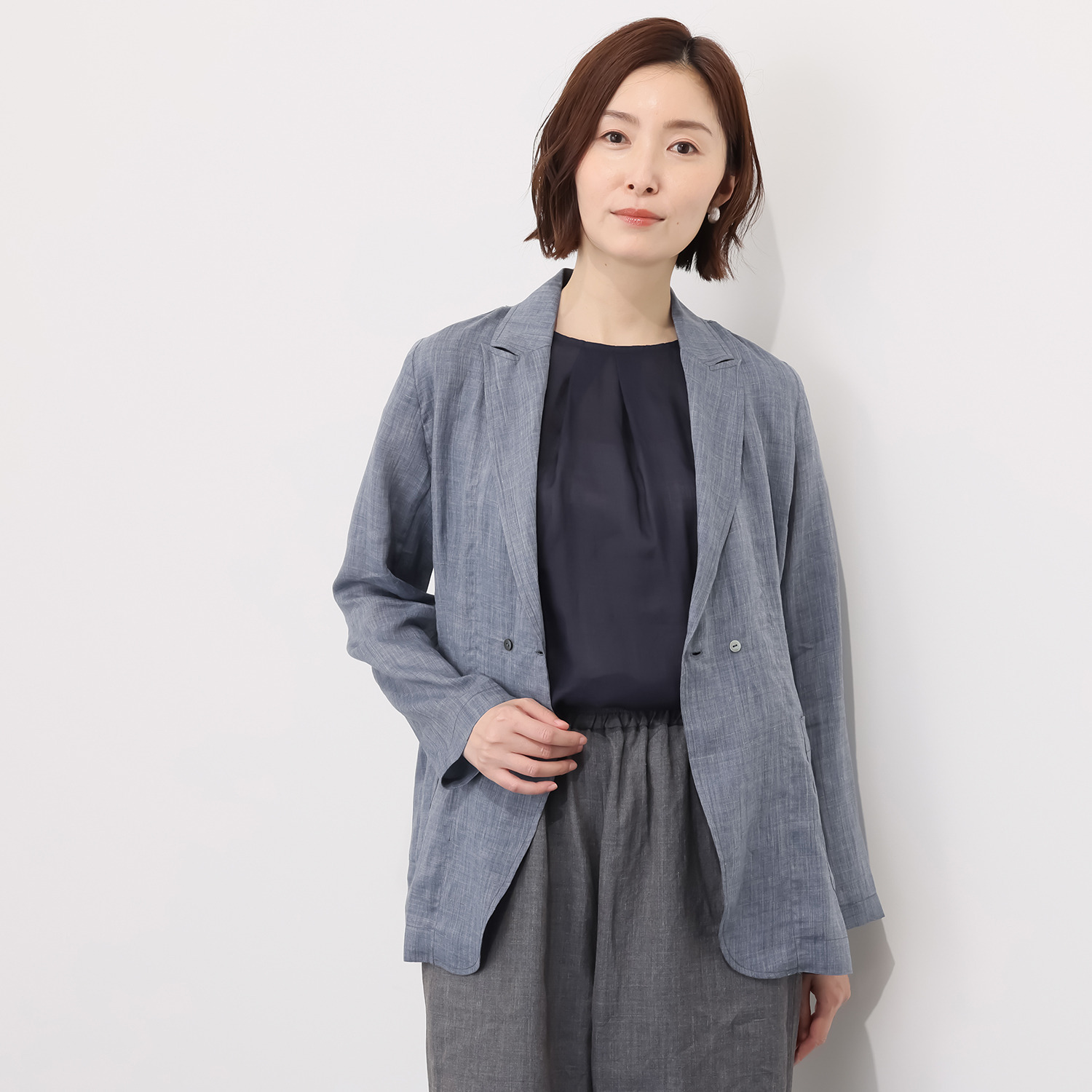 レア　ジェム プレミアムラミーの 涼しさを纏う 仕立て映えジャケット