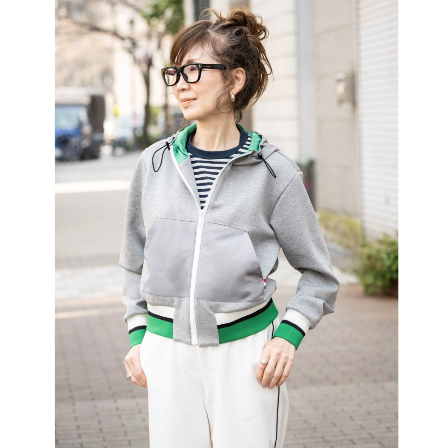 ヴィアゼータ 配色ボーダーリブ パーカー