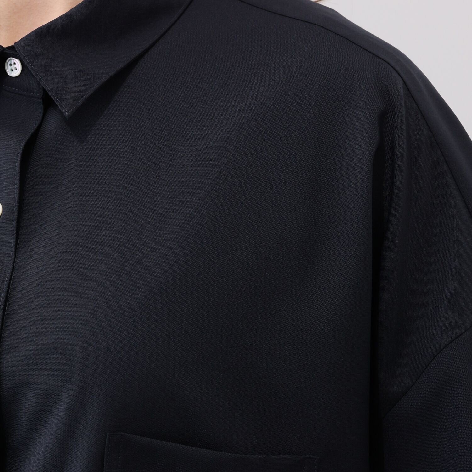 メリオン オーストラリア産 メリノウール混 シルキーソフトタッチ ３６０度美しいシャツ