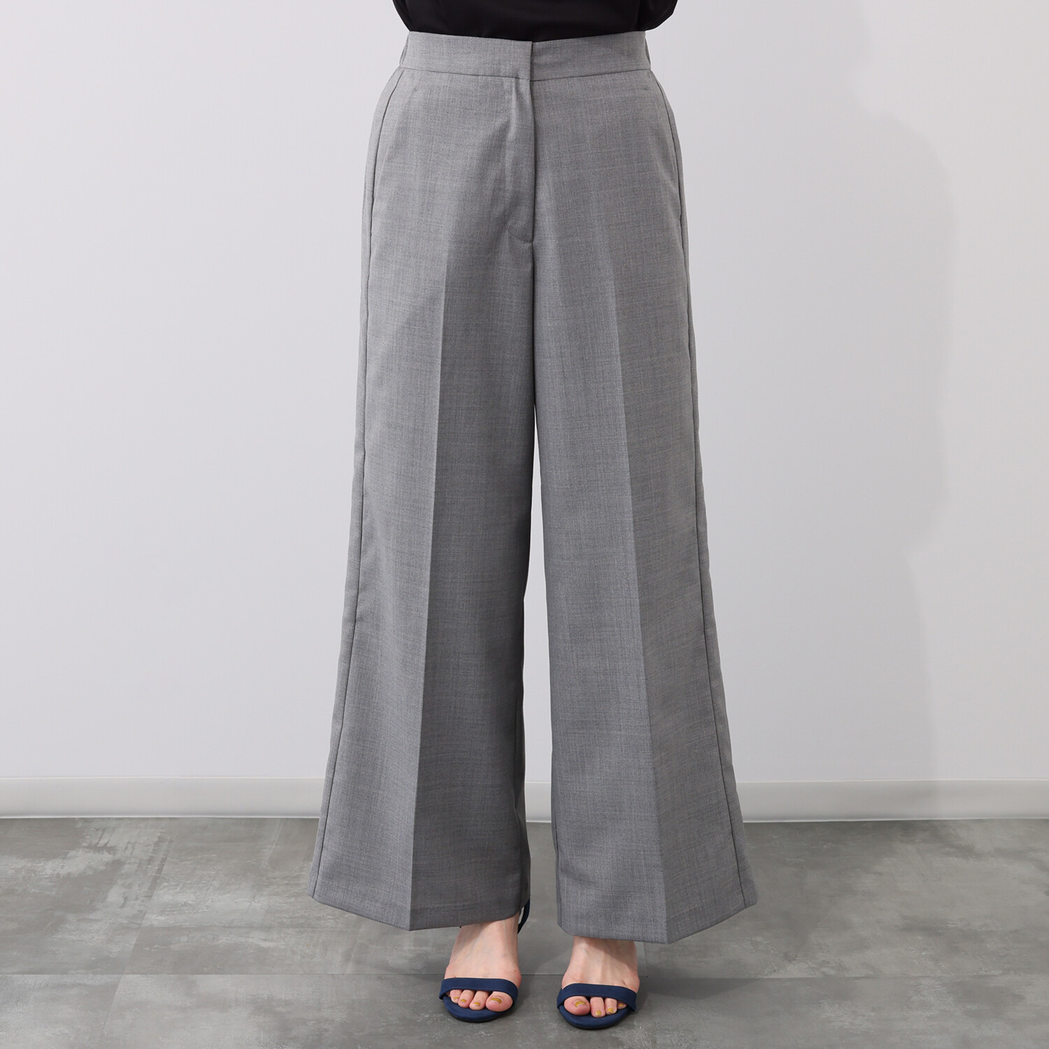 メリオン オーストラリア産 メリノウール混 シルキーソフトタッチ ワイドシルエット センタープレスパンツ