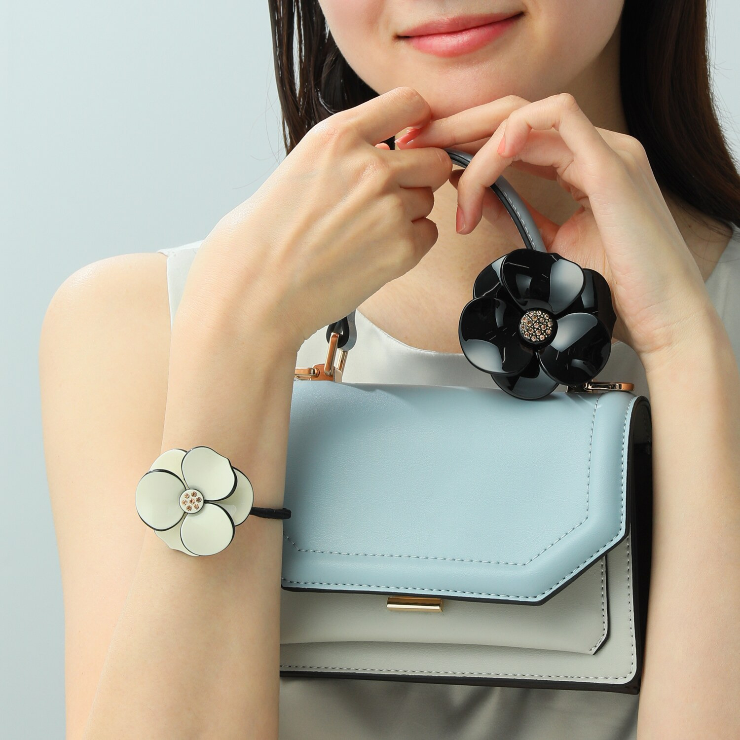 エスアンドアール アップヘアを際立たせる 大人のカメリアモティーフ ポニーセット