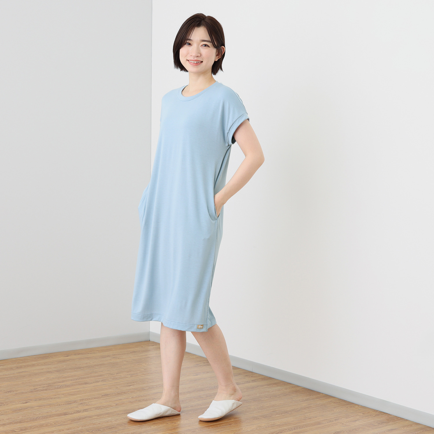 ホーム　バイ テンピュール ６種の鉱物を配合した なめらか素材 ワンピース