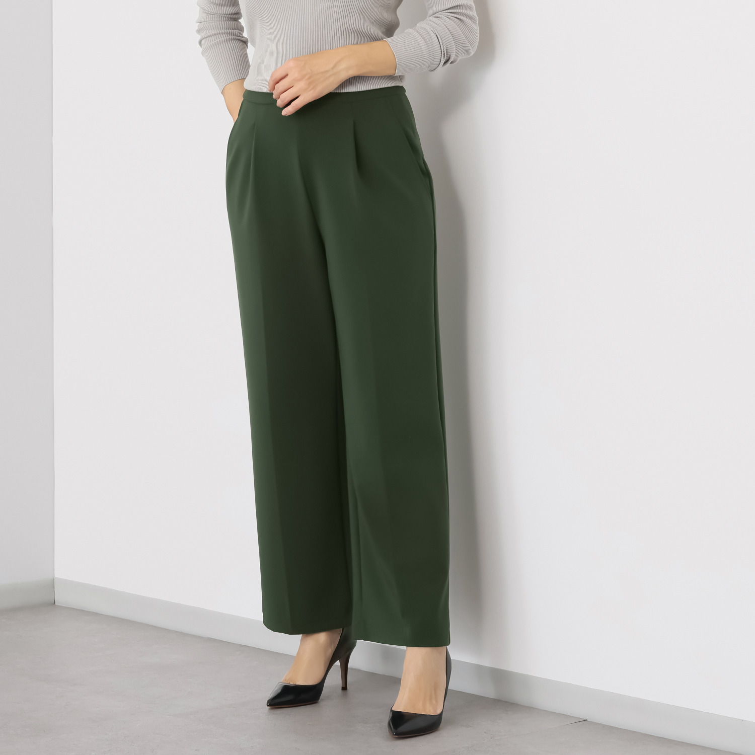 上質ごこち ボナンザ（Ｒ） センタープレス スタイリッシュ ワイドパンツ