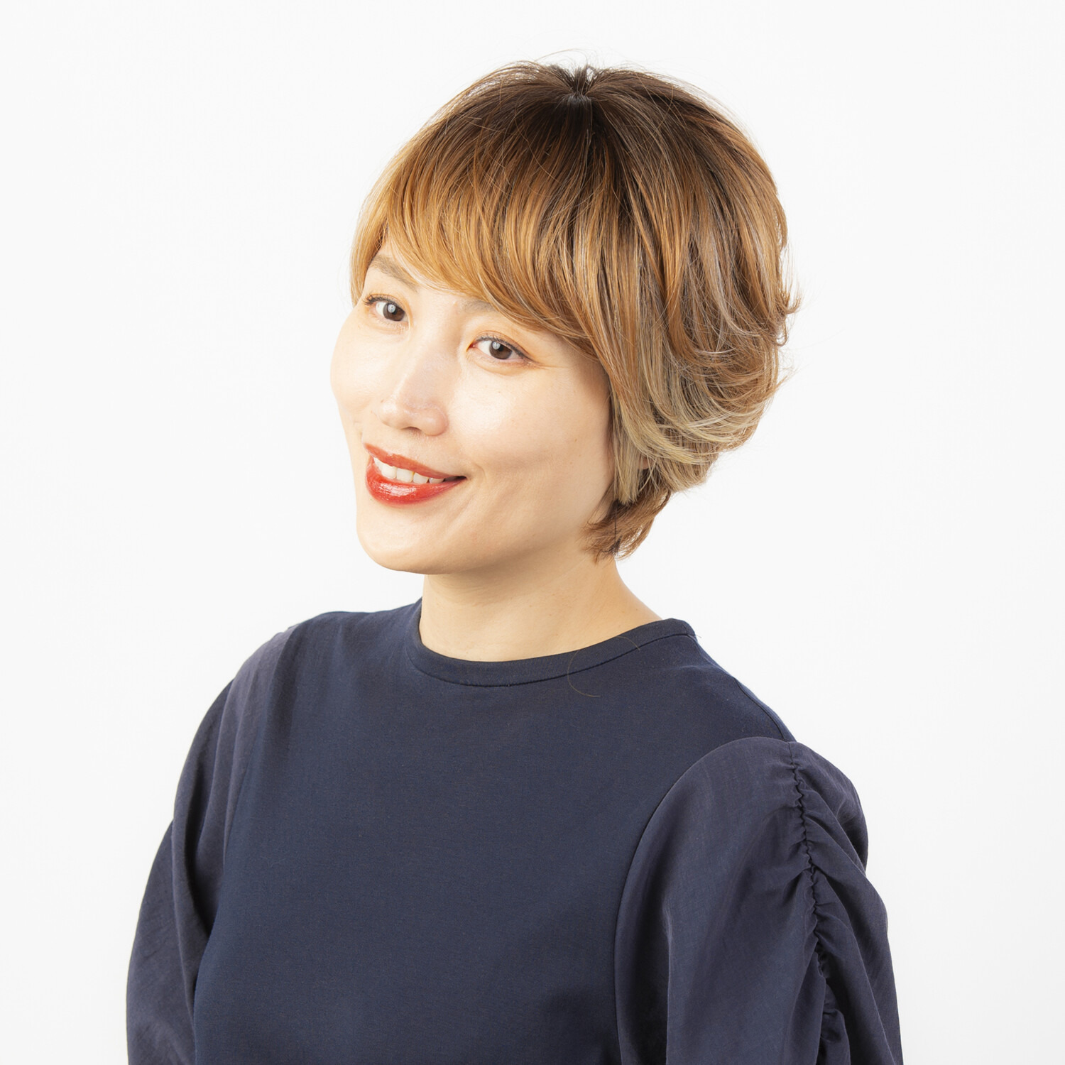 ＫＡＺＵＥウイッグ 王道ショートスタイルを さらに華やかに！ カールいっぱい ショートスタイルウイッグ