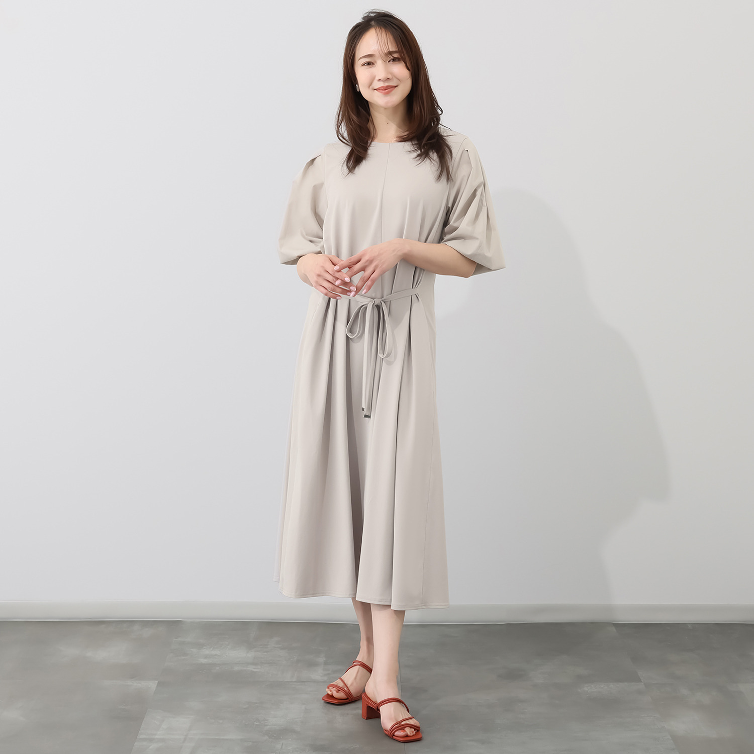 リサリサ ジョーゼット風 袖コンシャス デザインワンピース