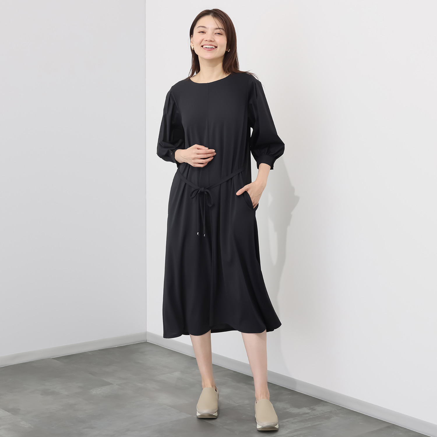 リサリサ ジョーゼット風 袖コンシャス デザインワンピース