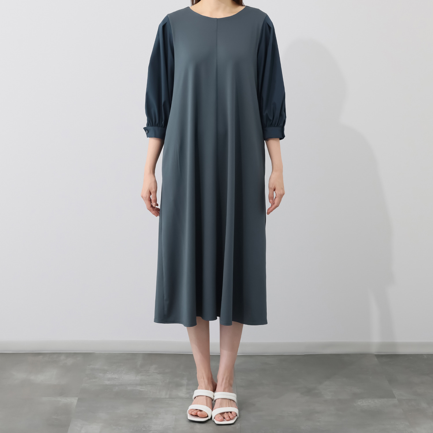 リサリサ ジョーゼット風 袖コンシャス デザインワンピース