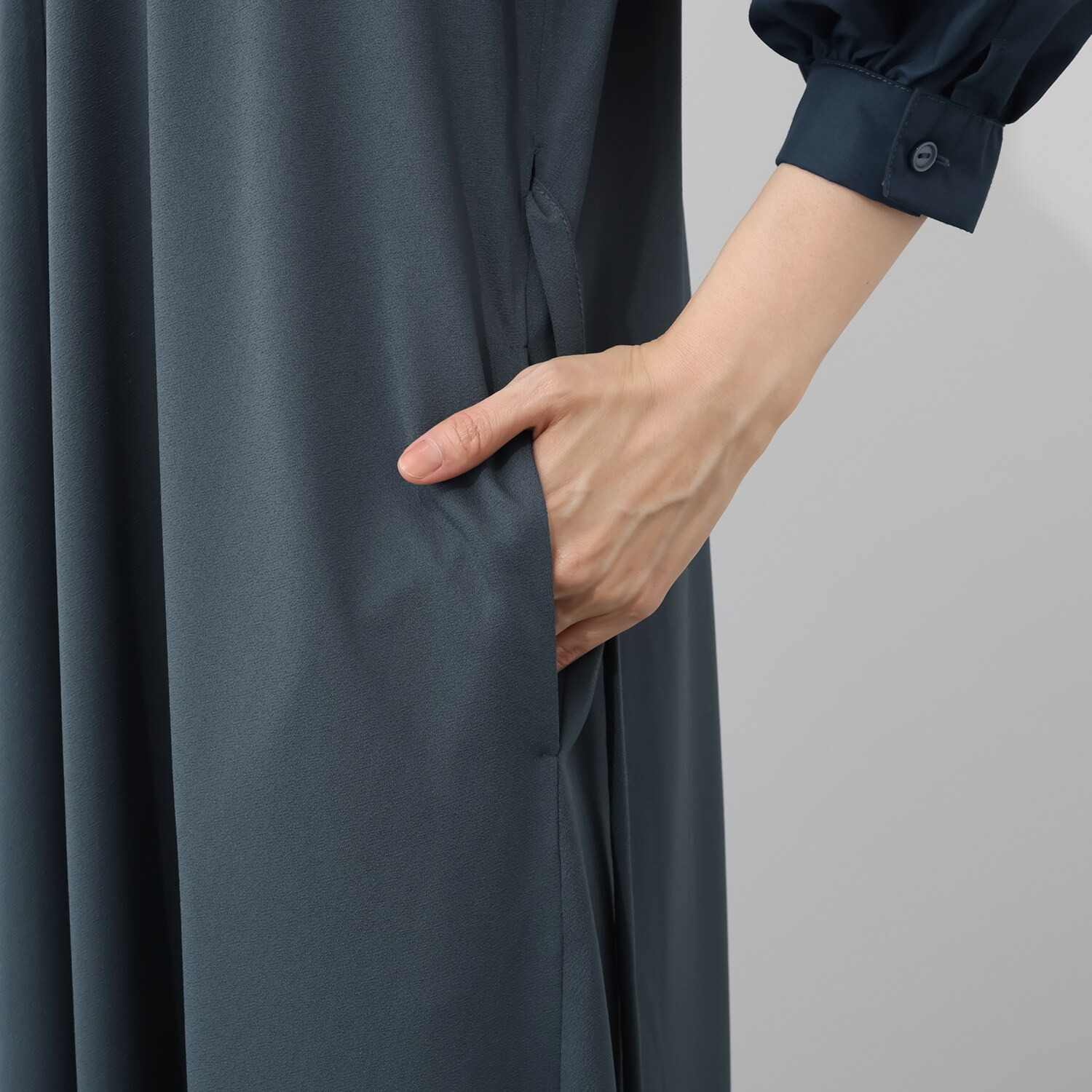 リサリサ ジョーゼット風 袖コンシャス デザインワンピース