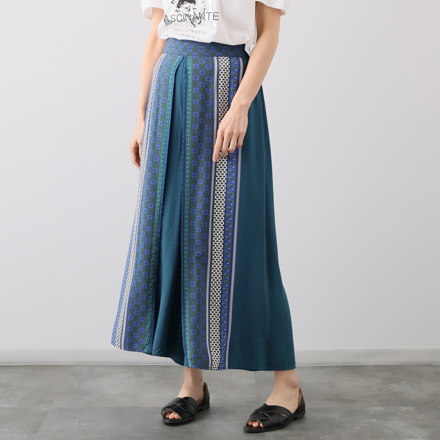 アリュメット 小紋ドット柄 ラップワイドパンツ