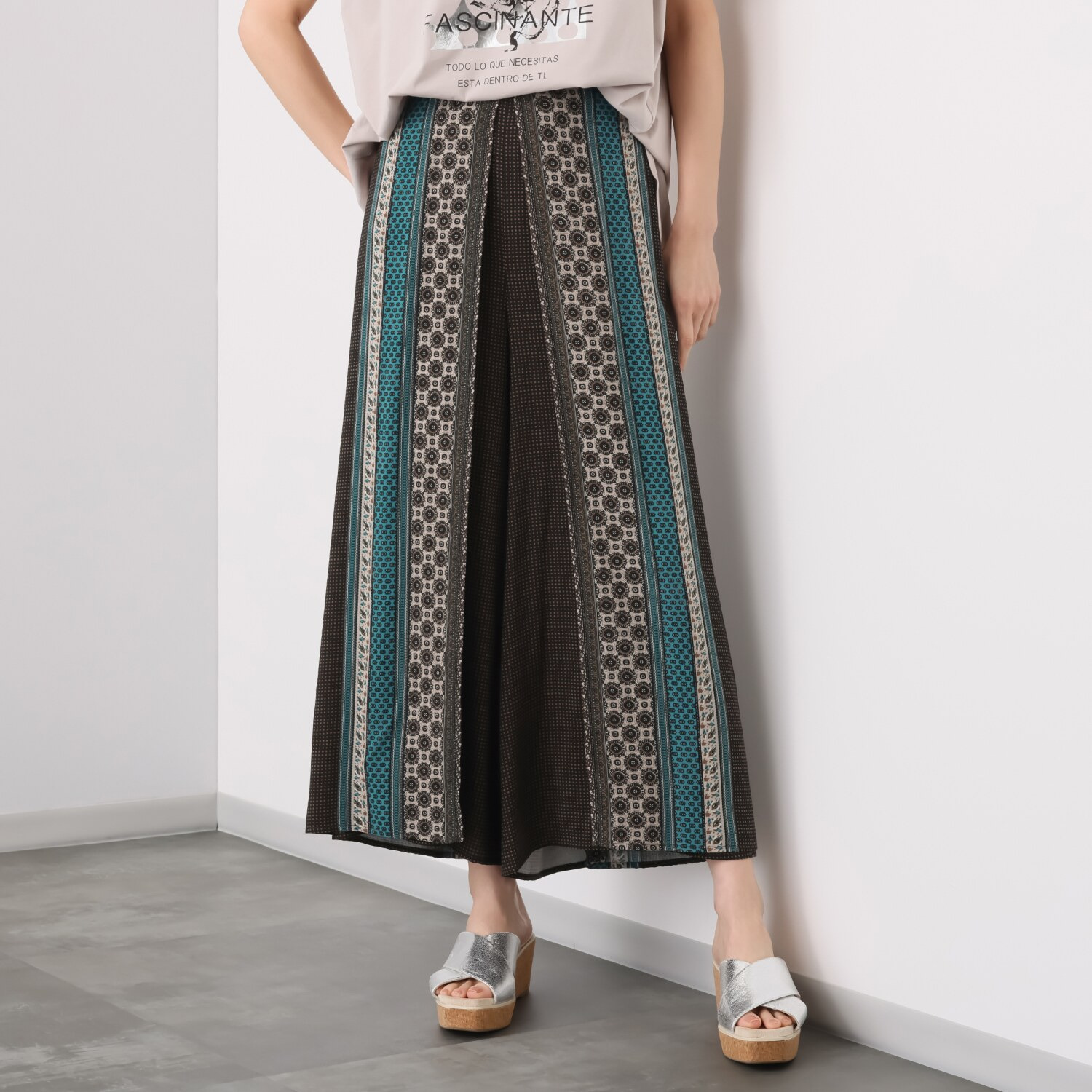 アリュメット 小紋ドット柄 ラップワイドパンツ