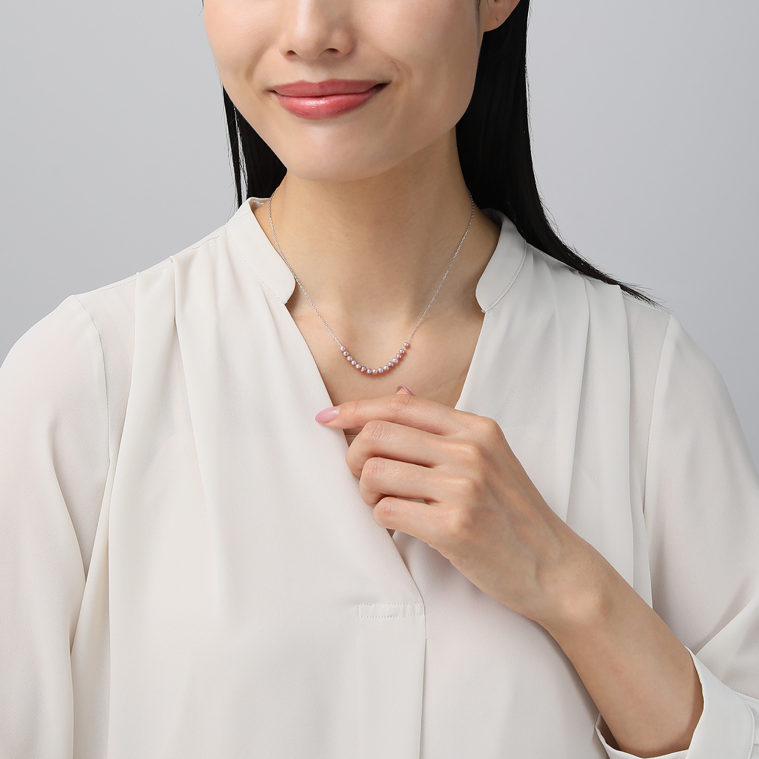 ペレフェリーク シルバー ベビー淡水パール ブロッサムカラー フローライン スルーペンダント