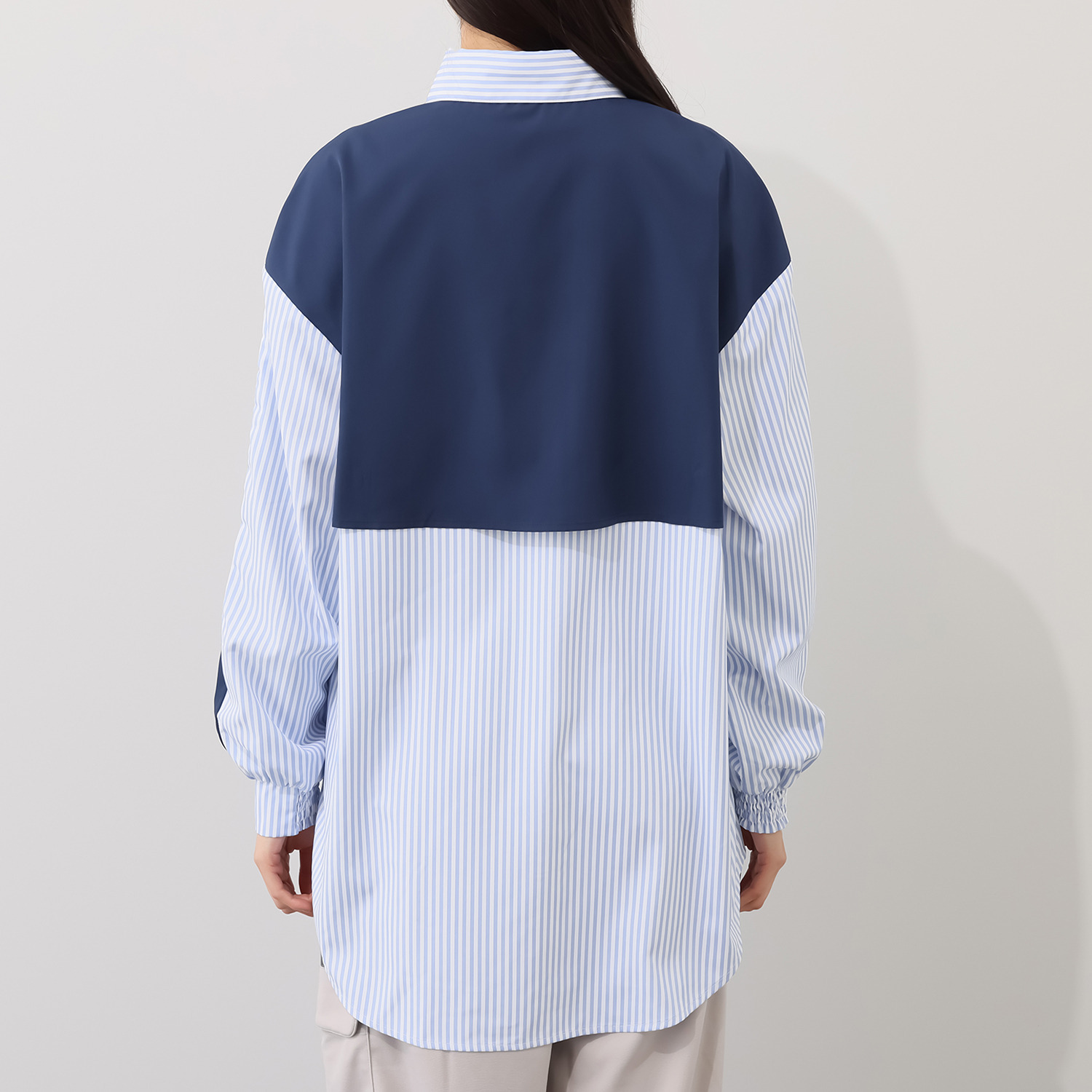 ラブソル モードライクな バイカラー ロングシャツ