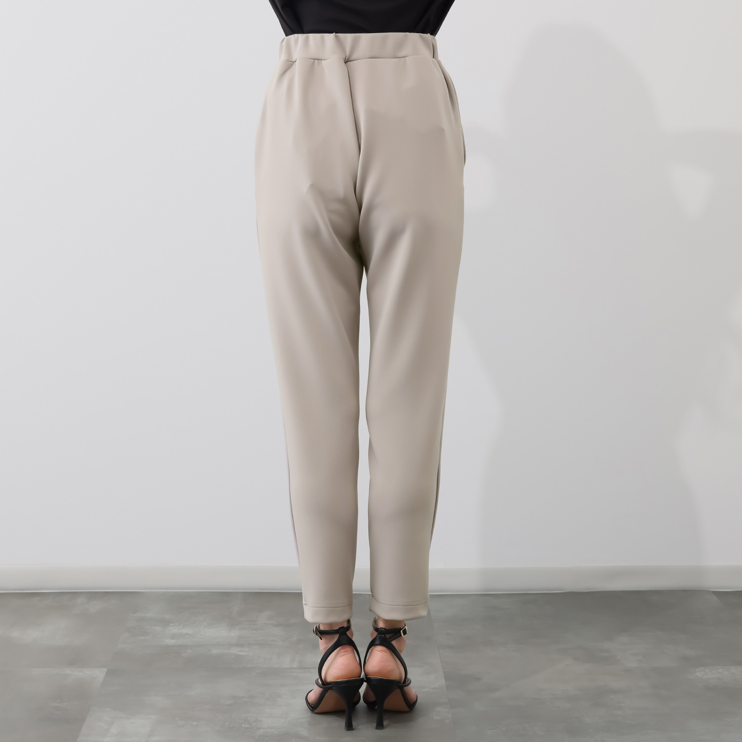 イシカワラボ★ヒトミ アクアスーティング ストレッチジャージー スキニーパンツ