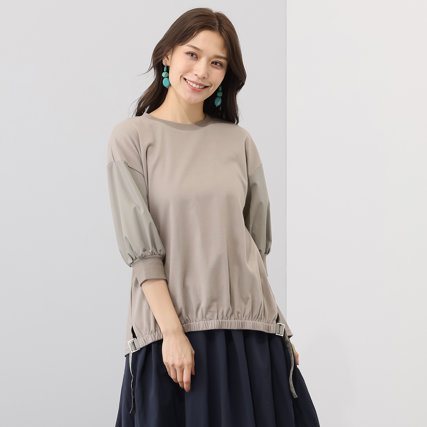 イシカワラボ★ヒトミ コットンスムース 異素材切替 裾ギャザーデザイン プルオーバー