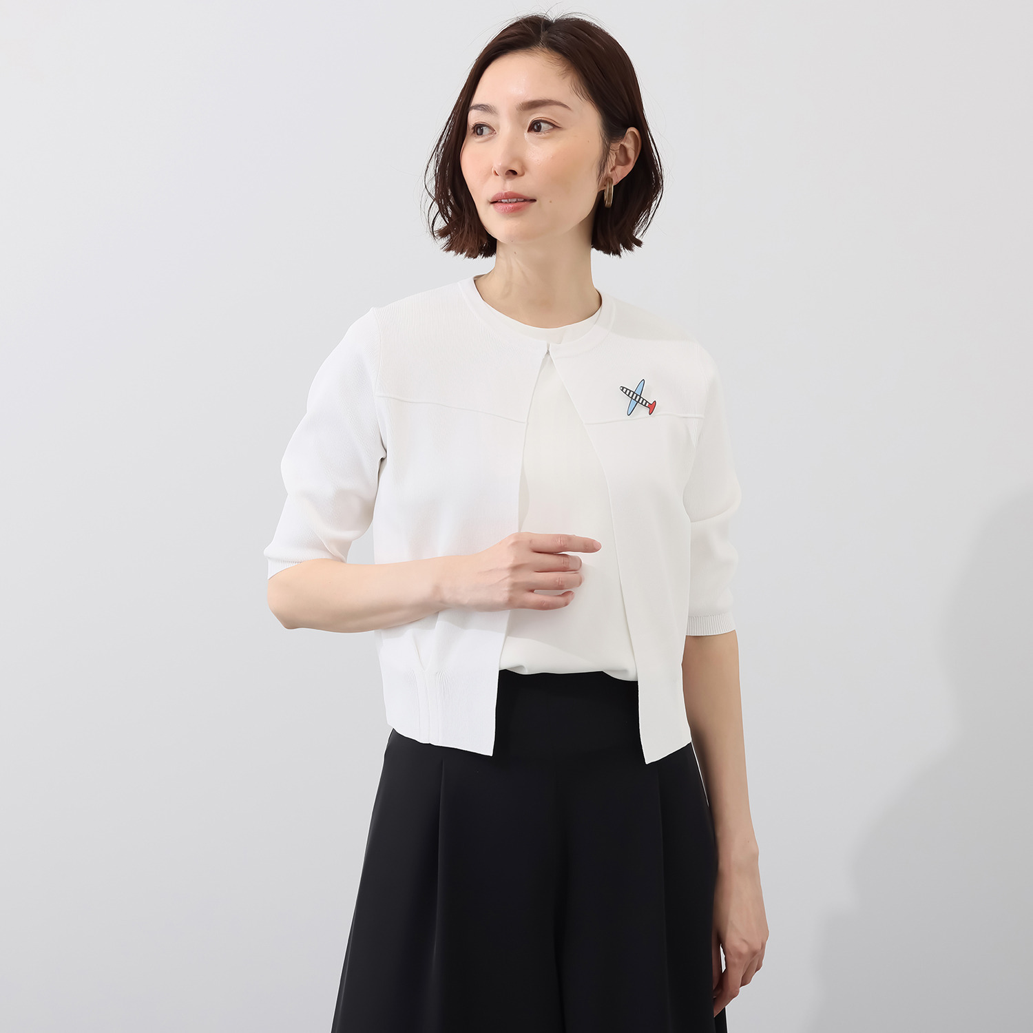 ブルーコレクション 飛行機バッジ付 七分袖 きれいめデザイン ニットカーディガン