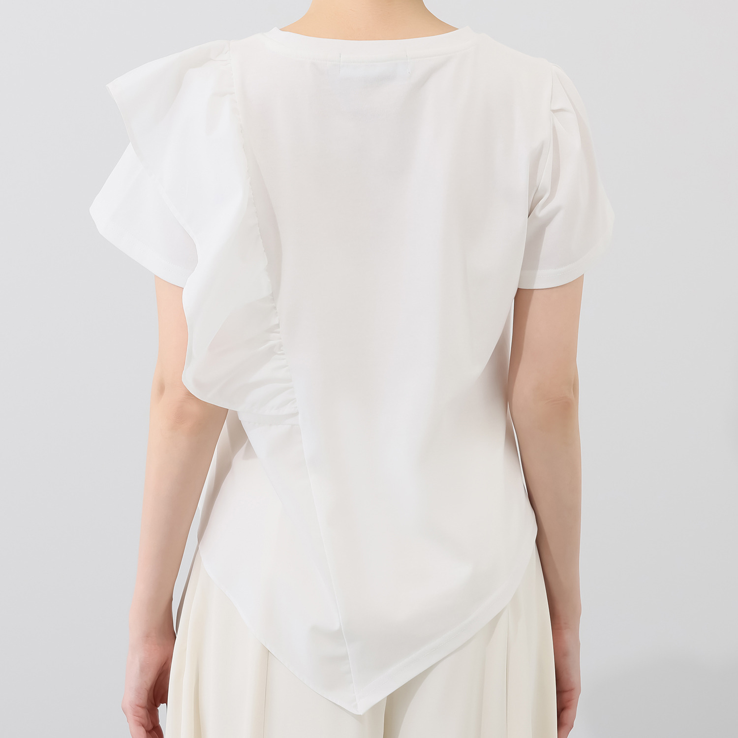 ブルーコレクション フリルアクセント アシンメトリーデザイン カットソープルオーバー