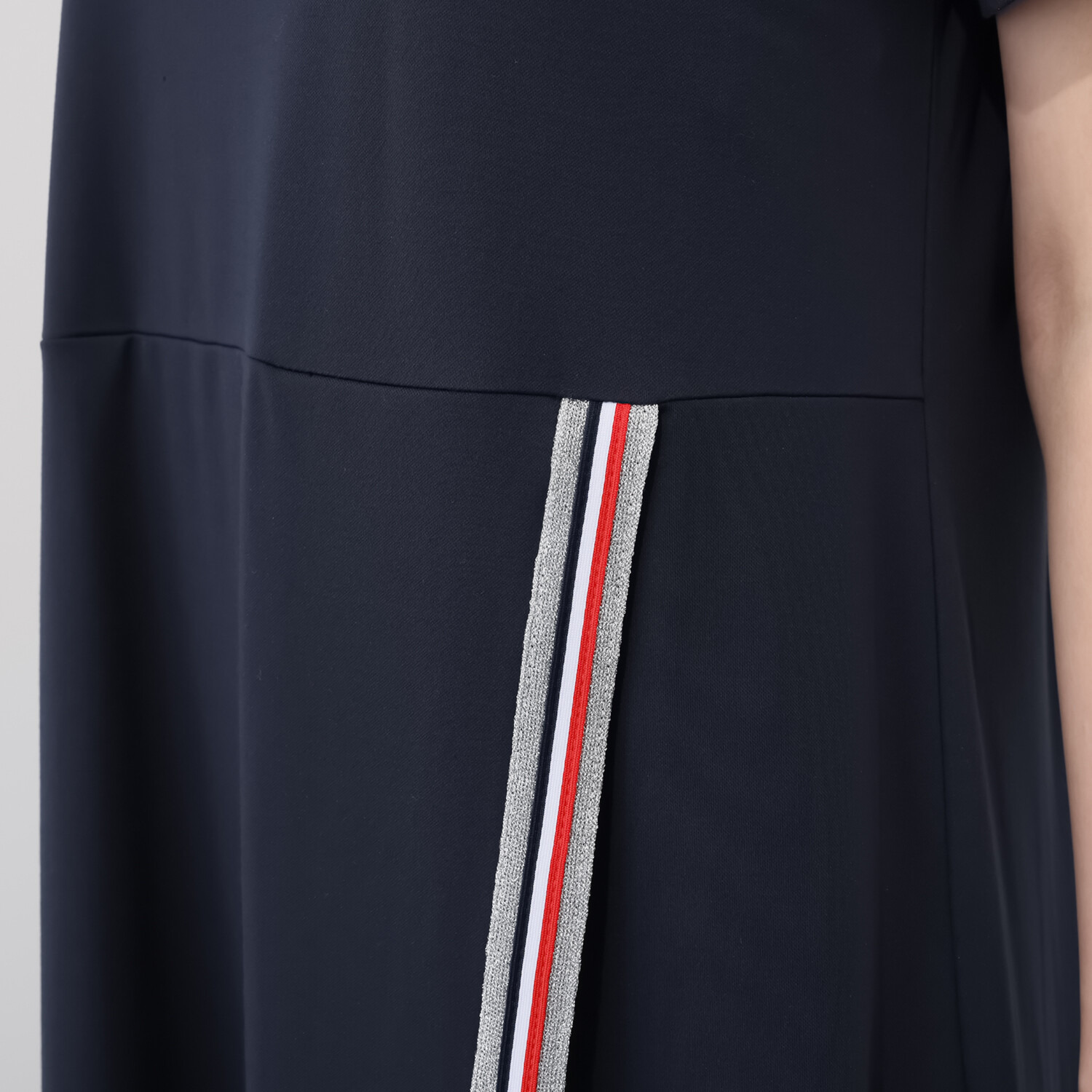 ブルーコレクション 楽々！きれいスタイル サイドライン テープアクセント ジャージーワンピース